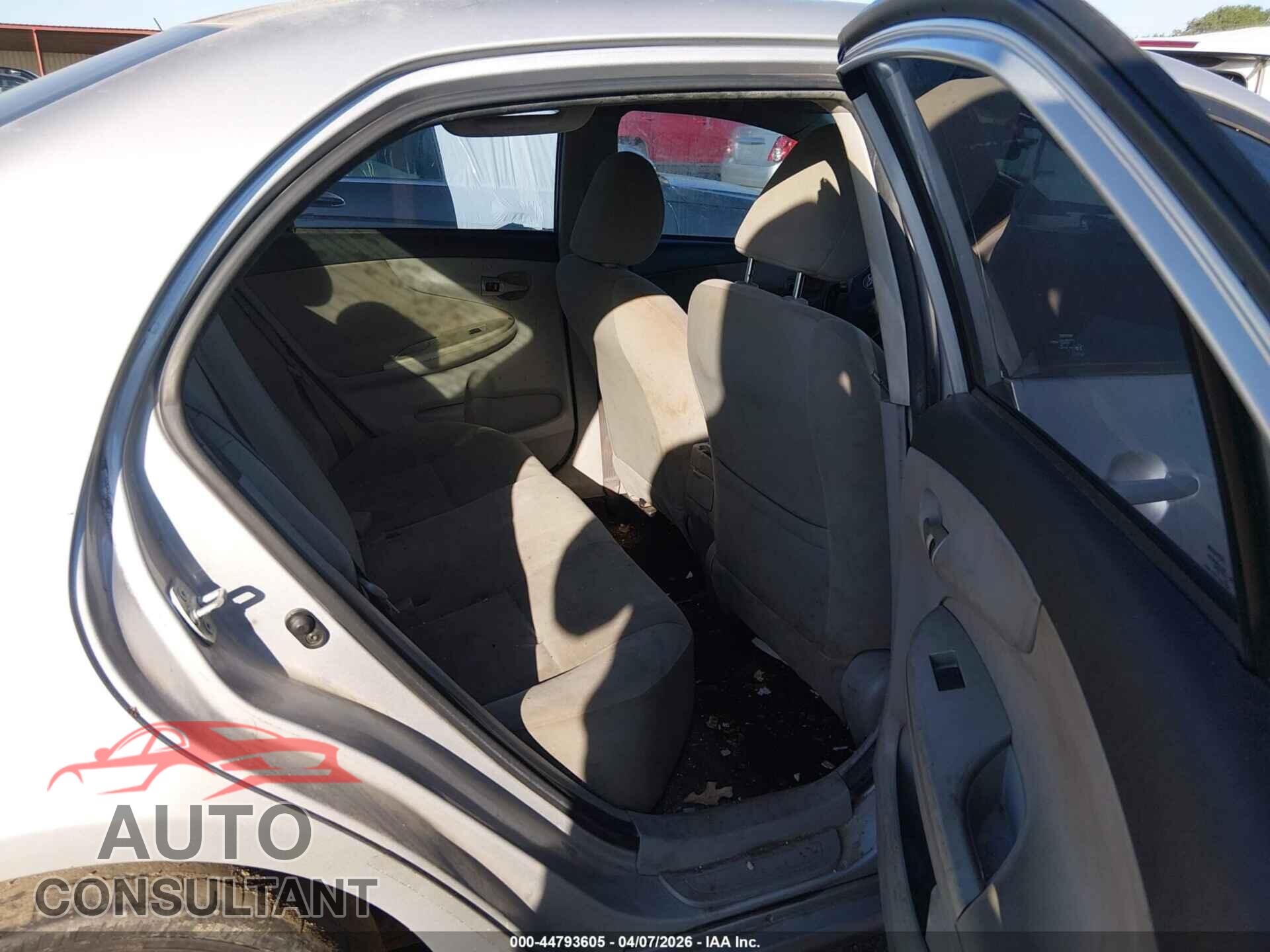 TOYOTA COROLLA 2012 - 2T1BU4EE1CC852005