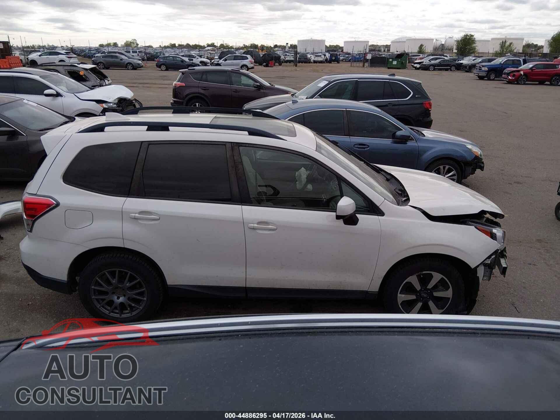 SUBARU FORESTER 2017 - JF2SJAEC6HH436431