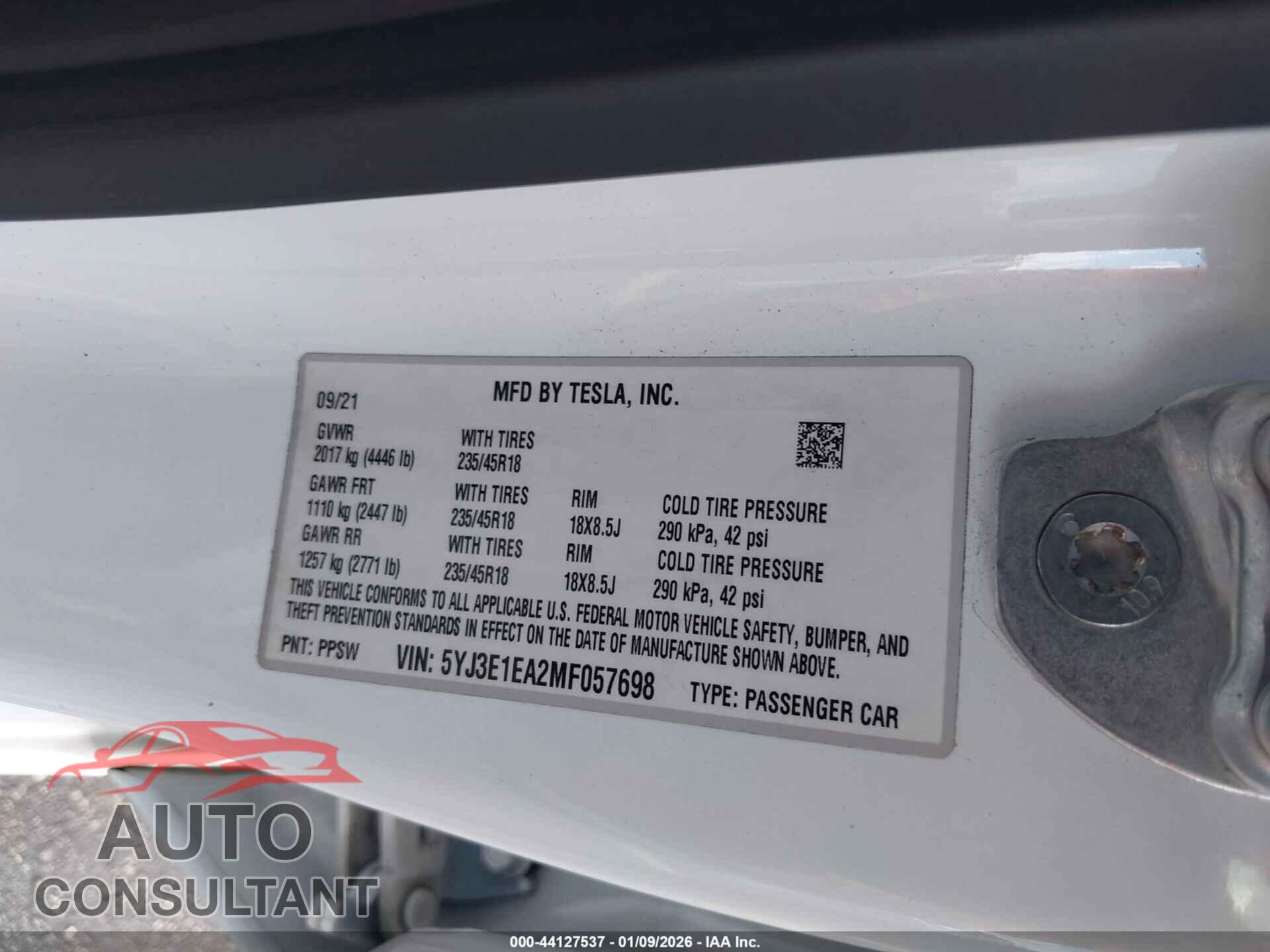 TESLA MODEL 3 2021 - 5YJ3E1EA2MF057698