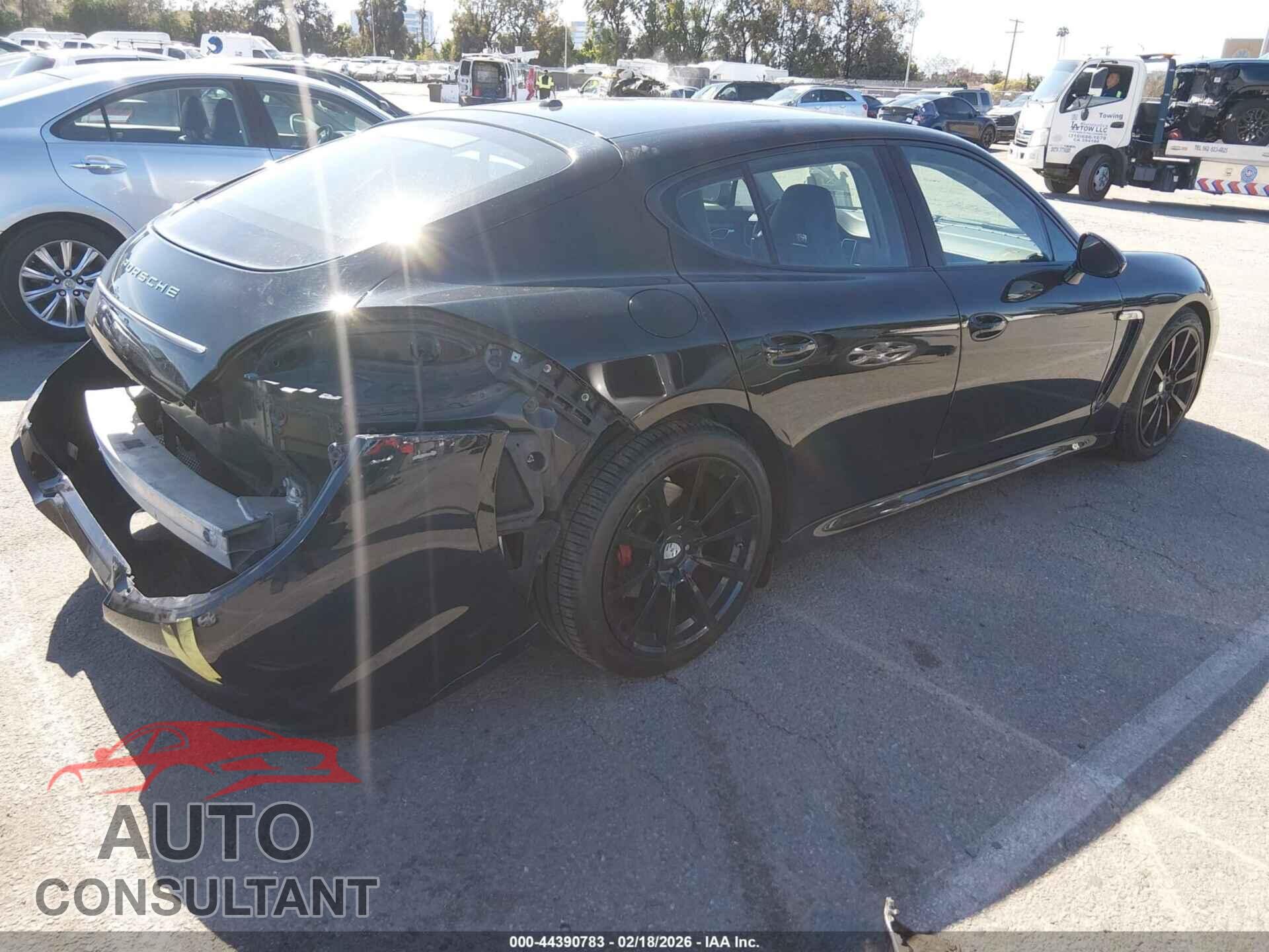 PORSCHE PANAMERA 2011 - WP0AA2A74BL012372