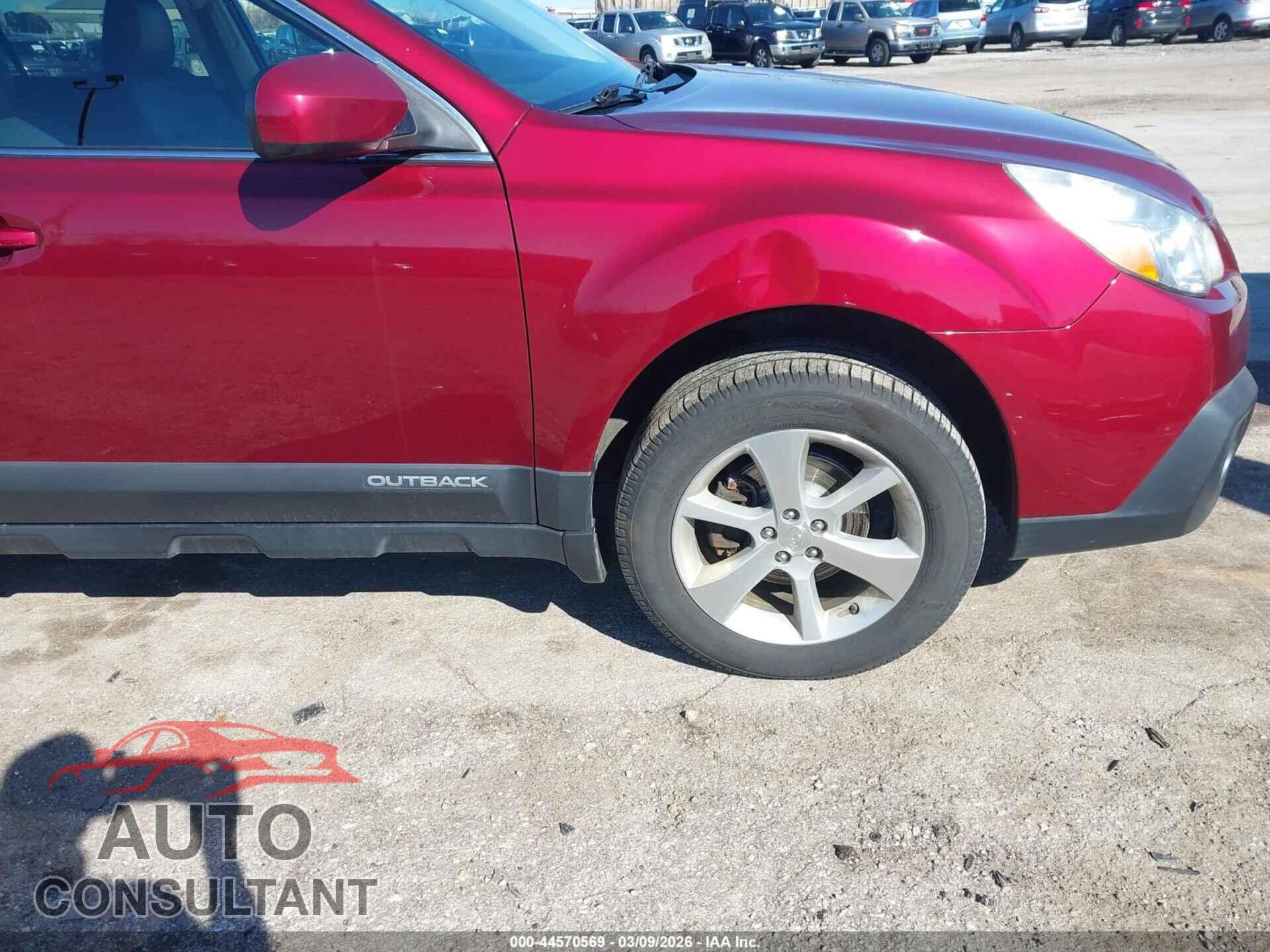 SUBARU OUTBACK 2013 - 4S4BRCPC4D3215722