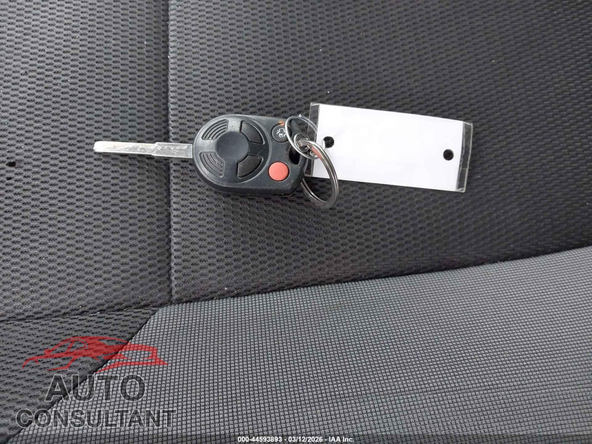 FORD FOCUS 2012 - 1FAHP3E26CL460007