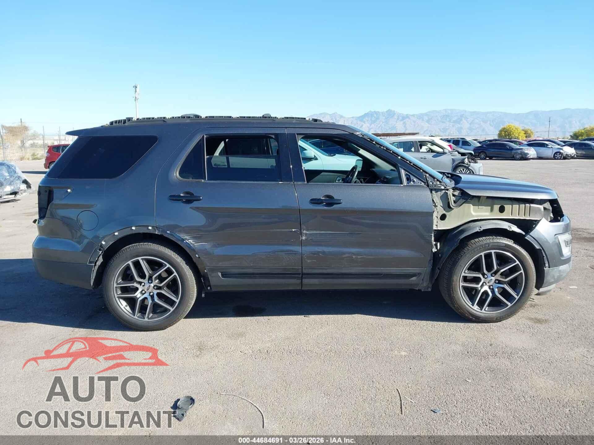 FORD EXPLORER 2016 - 1FM5K8GTXGGB17595