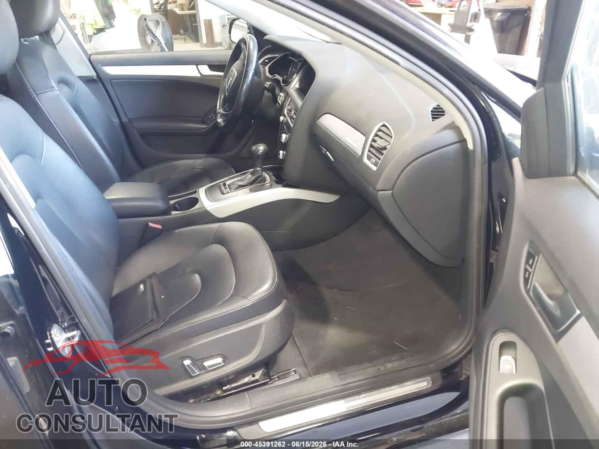 AUDI A4 2013 - WAUBFAFL8DN026656