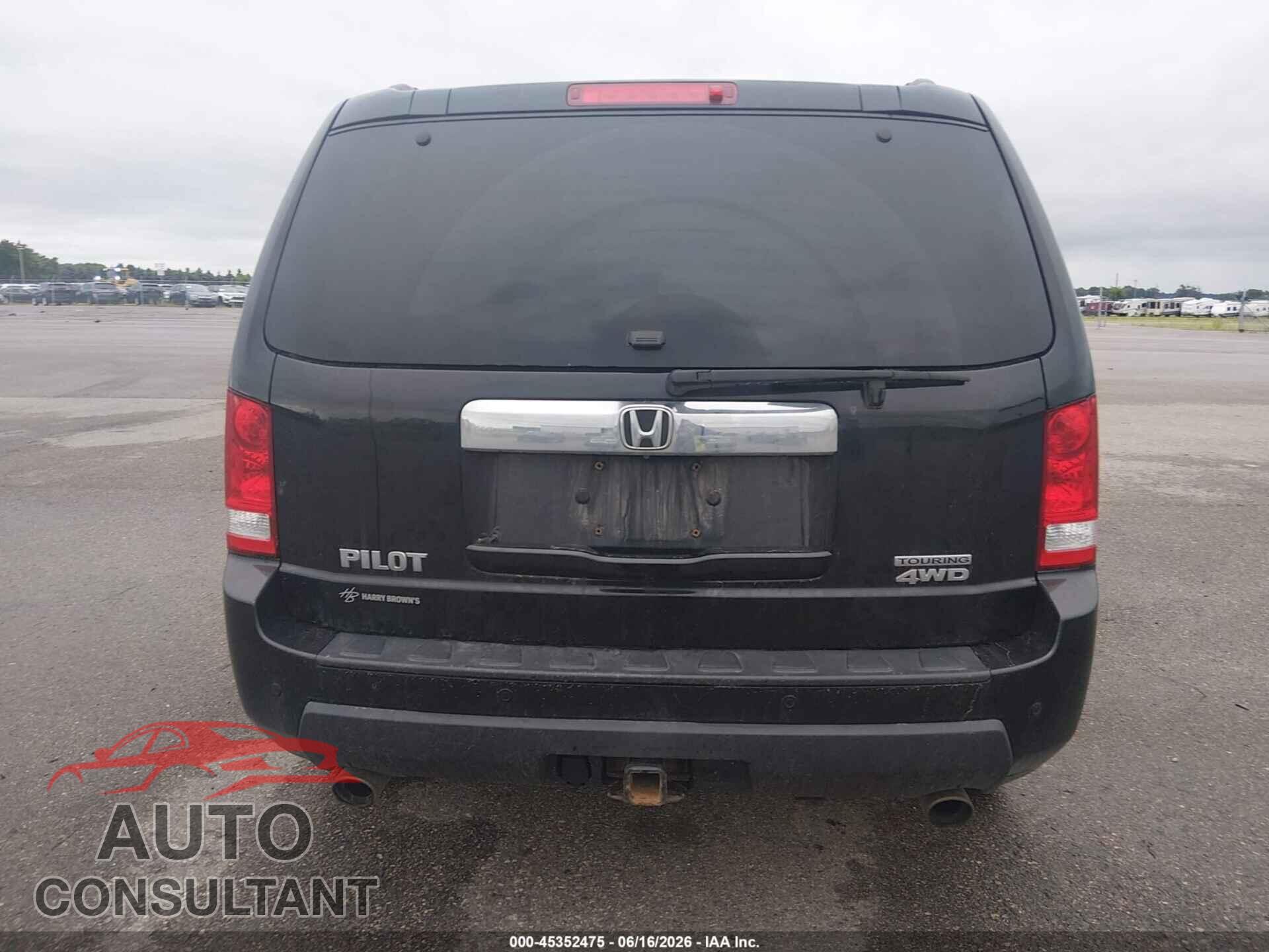 HONDA PILOT 2011 - 5FNYF4H95BB011236