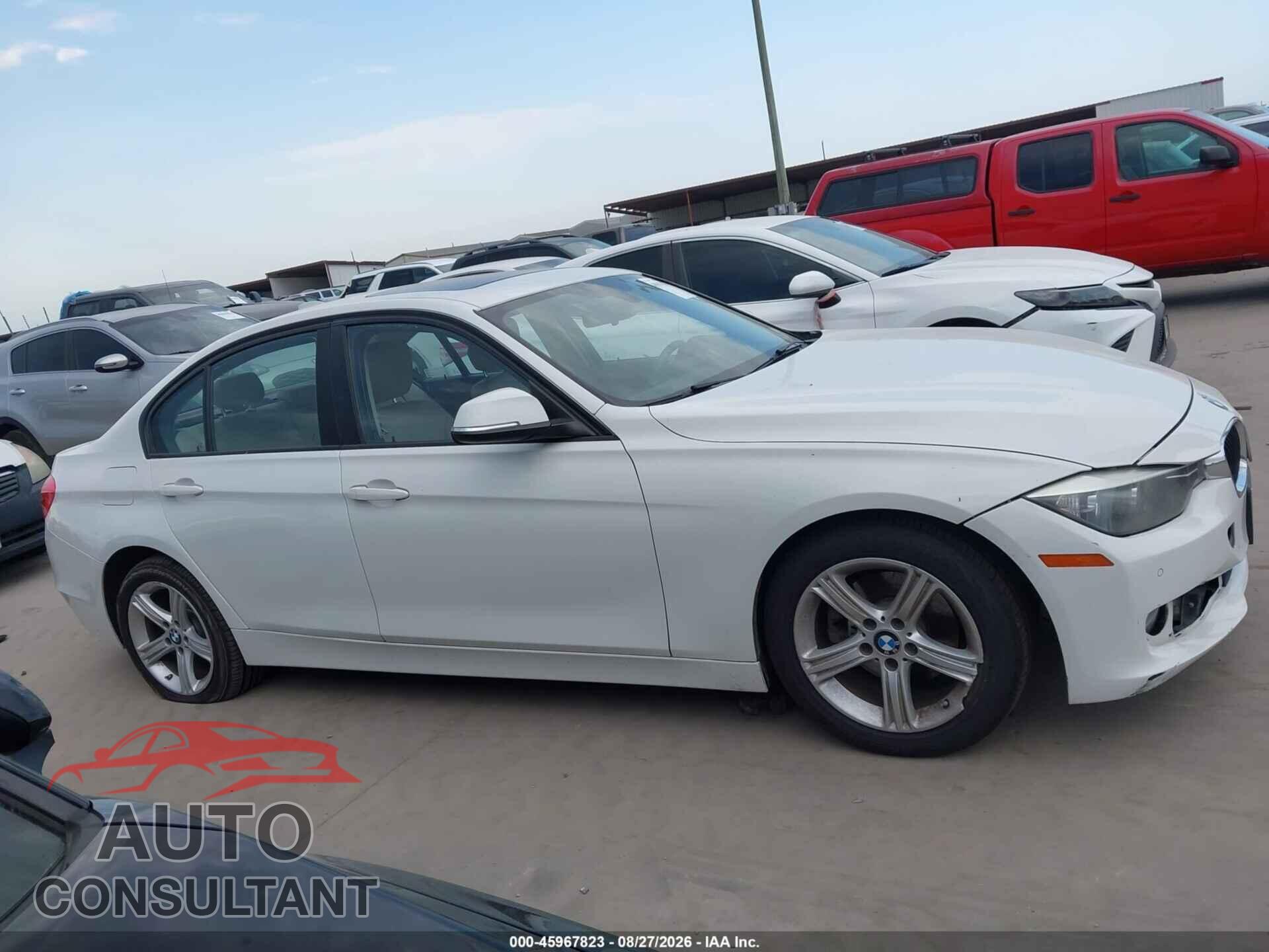 BMW 320I 2015 - WBA3B1G53FNT04415