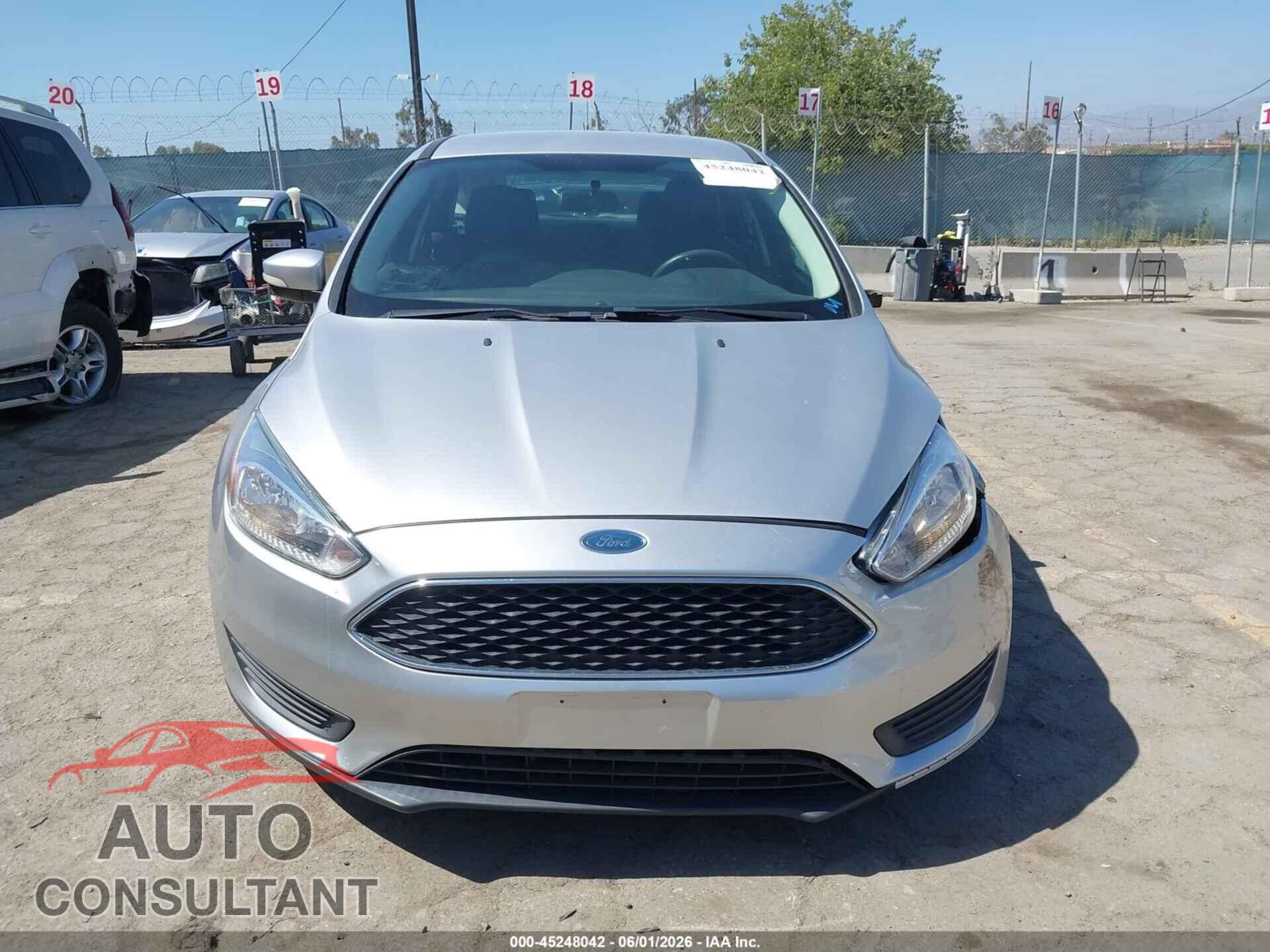 FORD FOCUS 2017 - 1FADP3K20HL223751