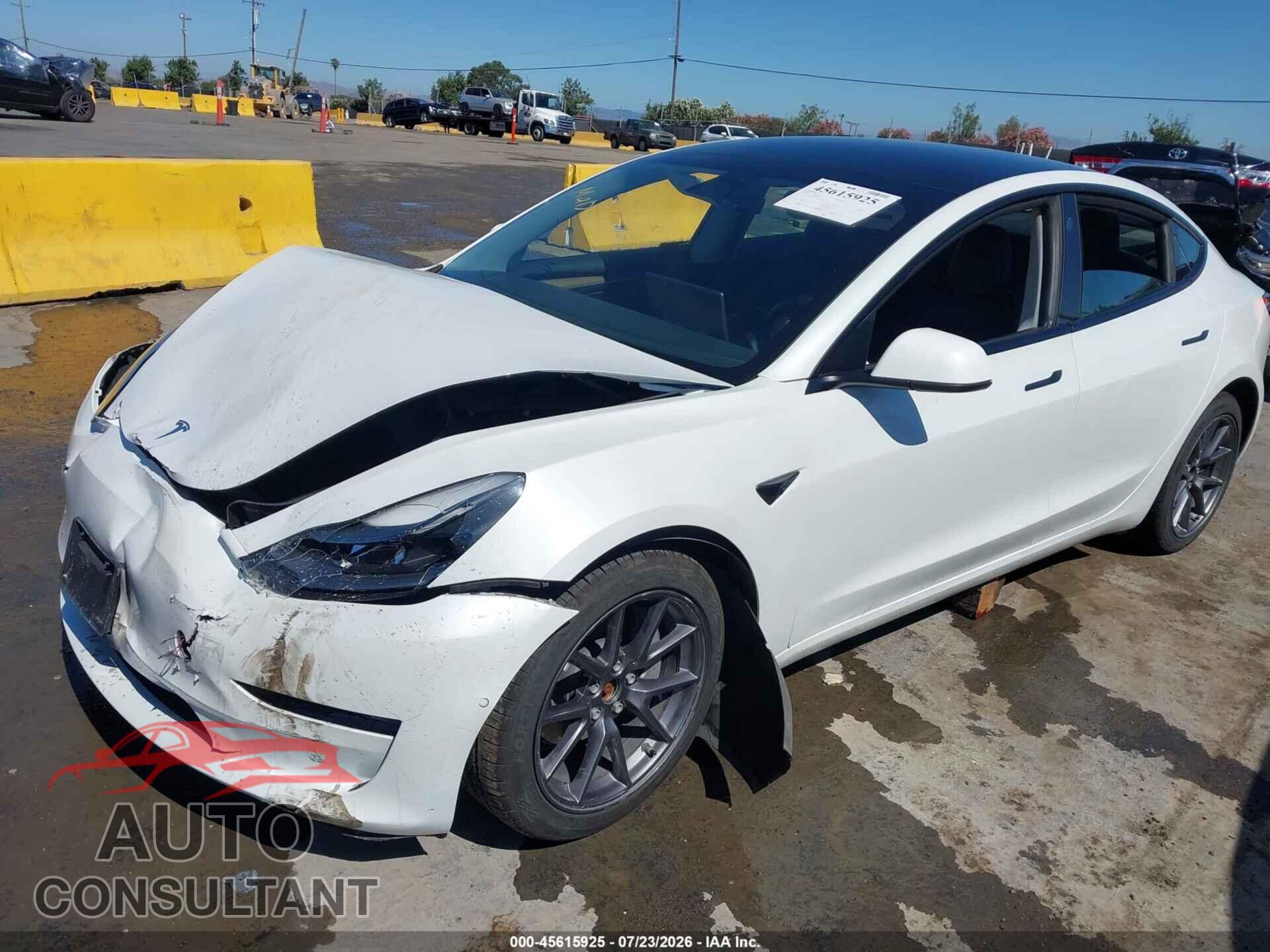 TESLA MODEL 3 2021 - 5YJ3E1EB5MF003305