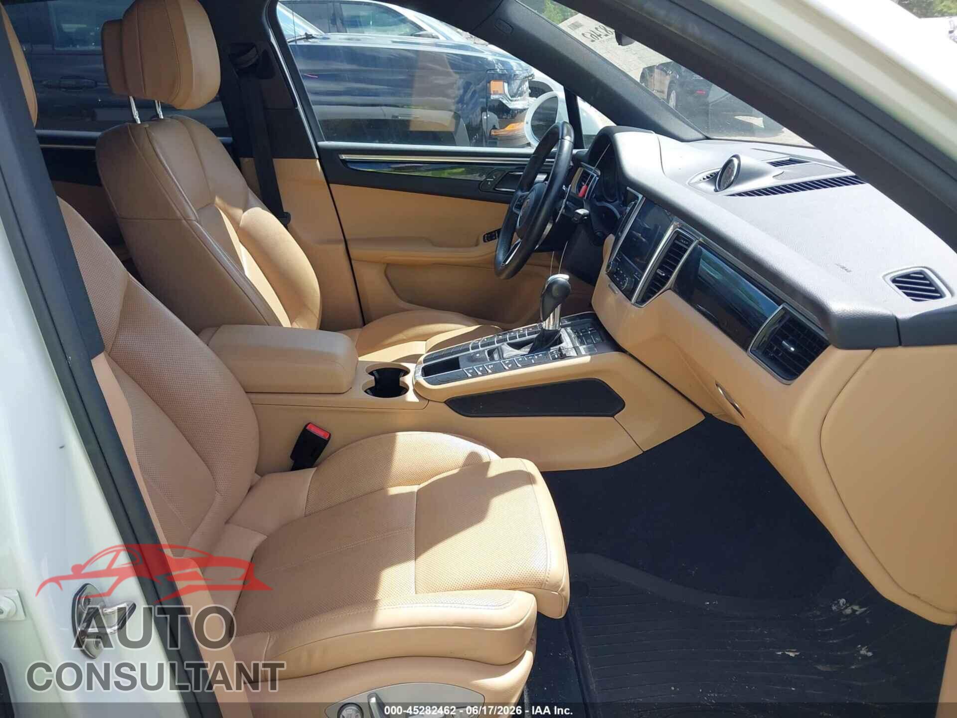 PORSCHE MACAN 2018 - WP1AA2A51JLB01098