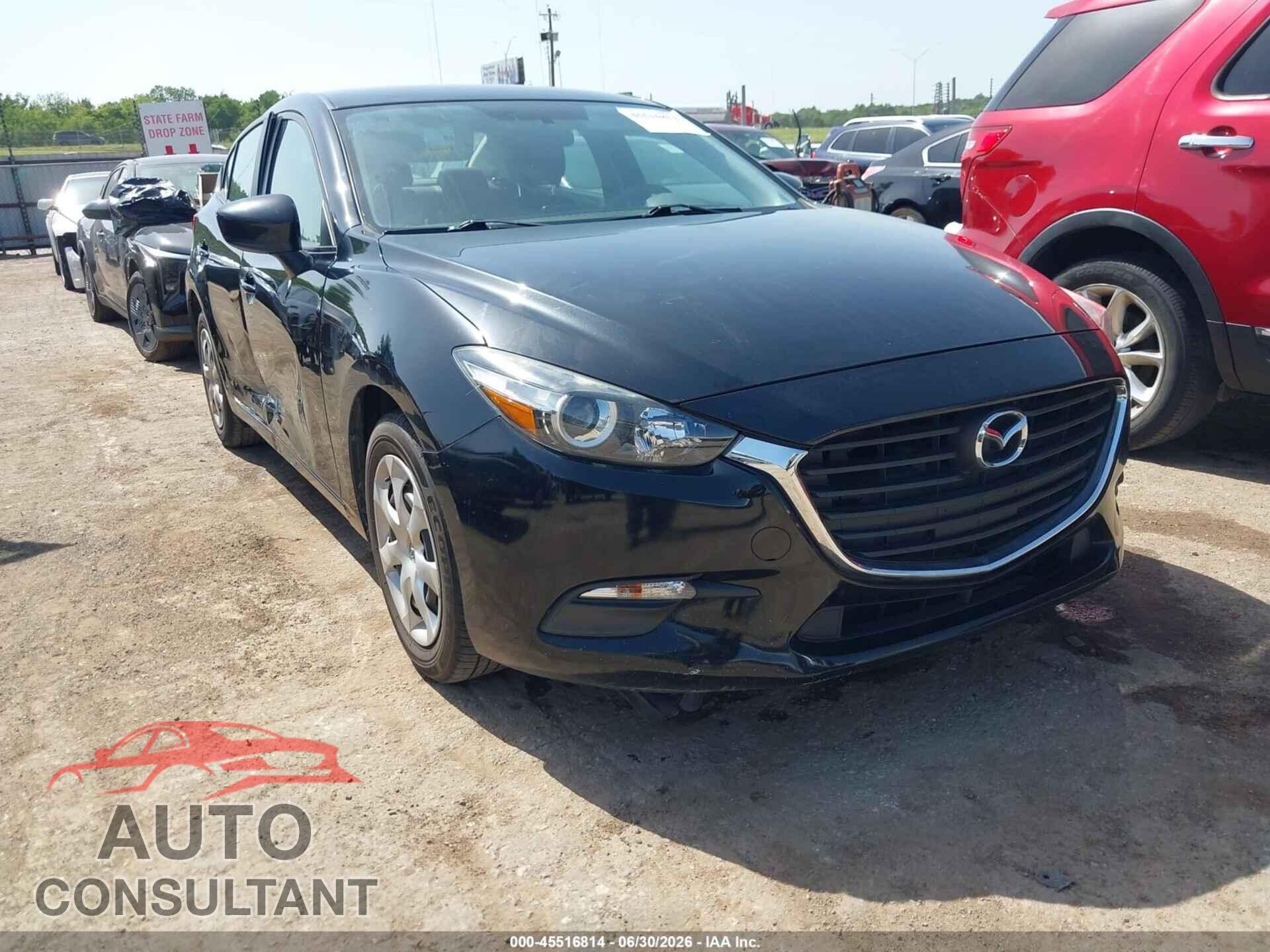 MAZDA MAZDA3 2017 - 3MZBN1U7XHM156852
