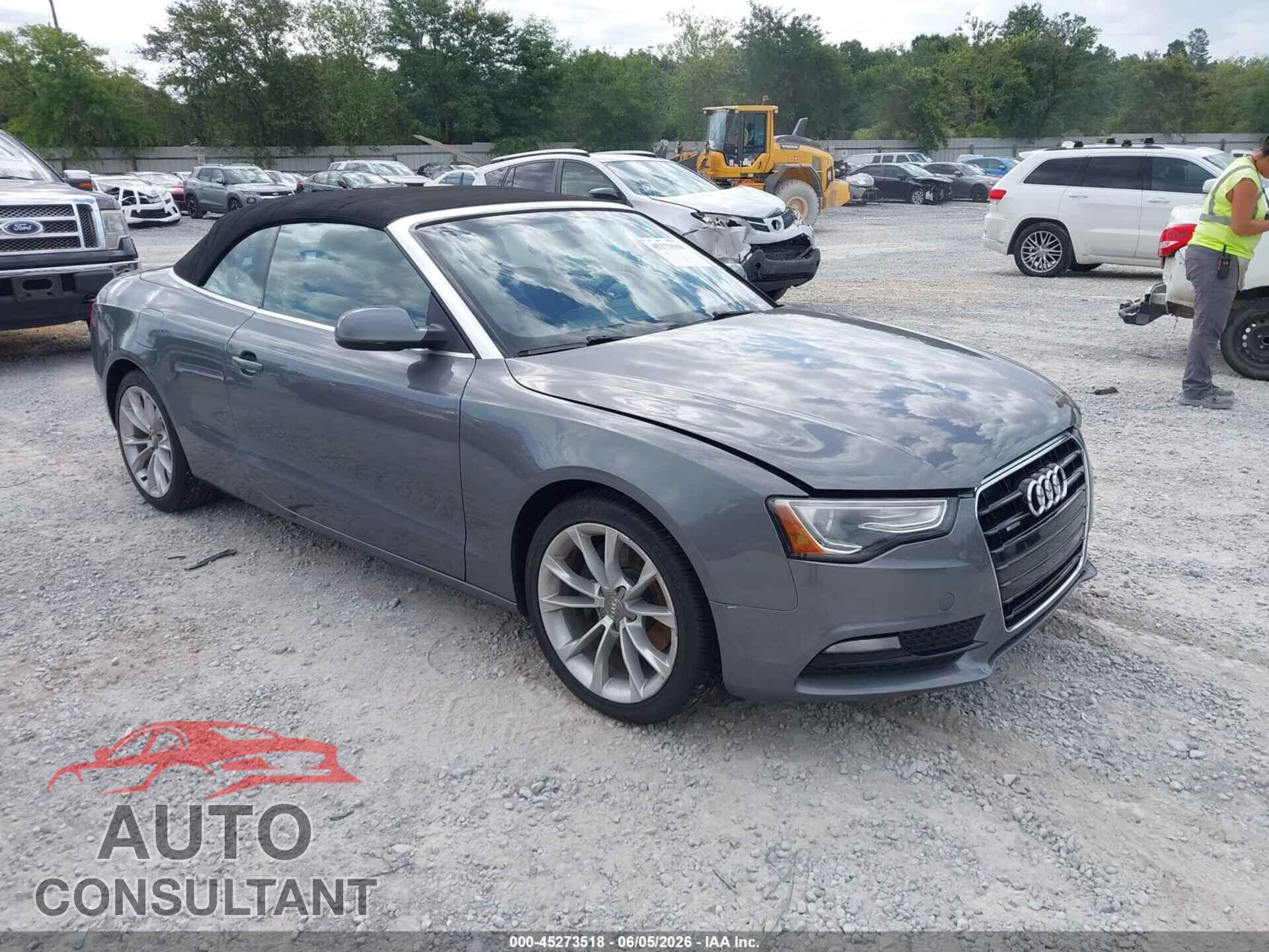 AUDI A5 2013 - WAUCFAFH9DN004715