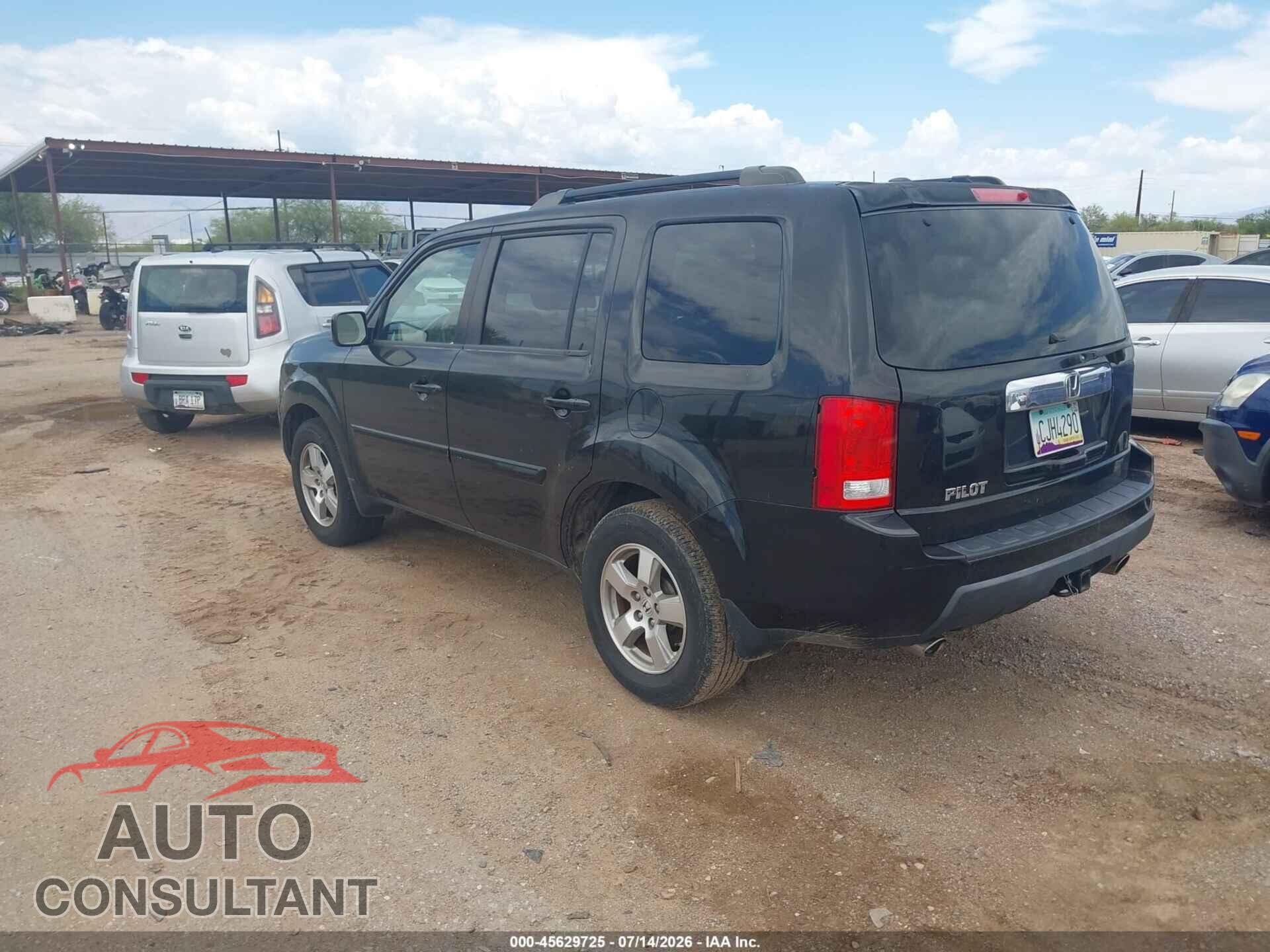 HONDA PILOT 2011 - 5FNYF3H57BB032256