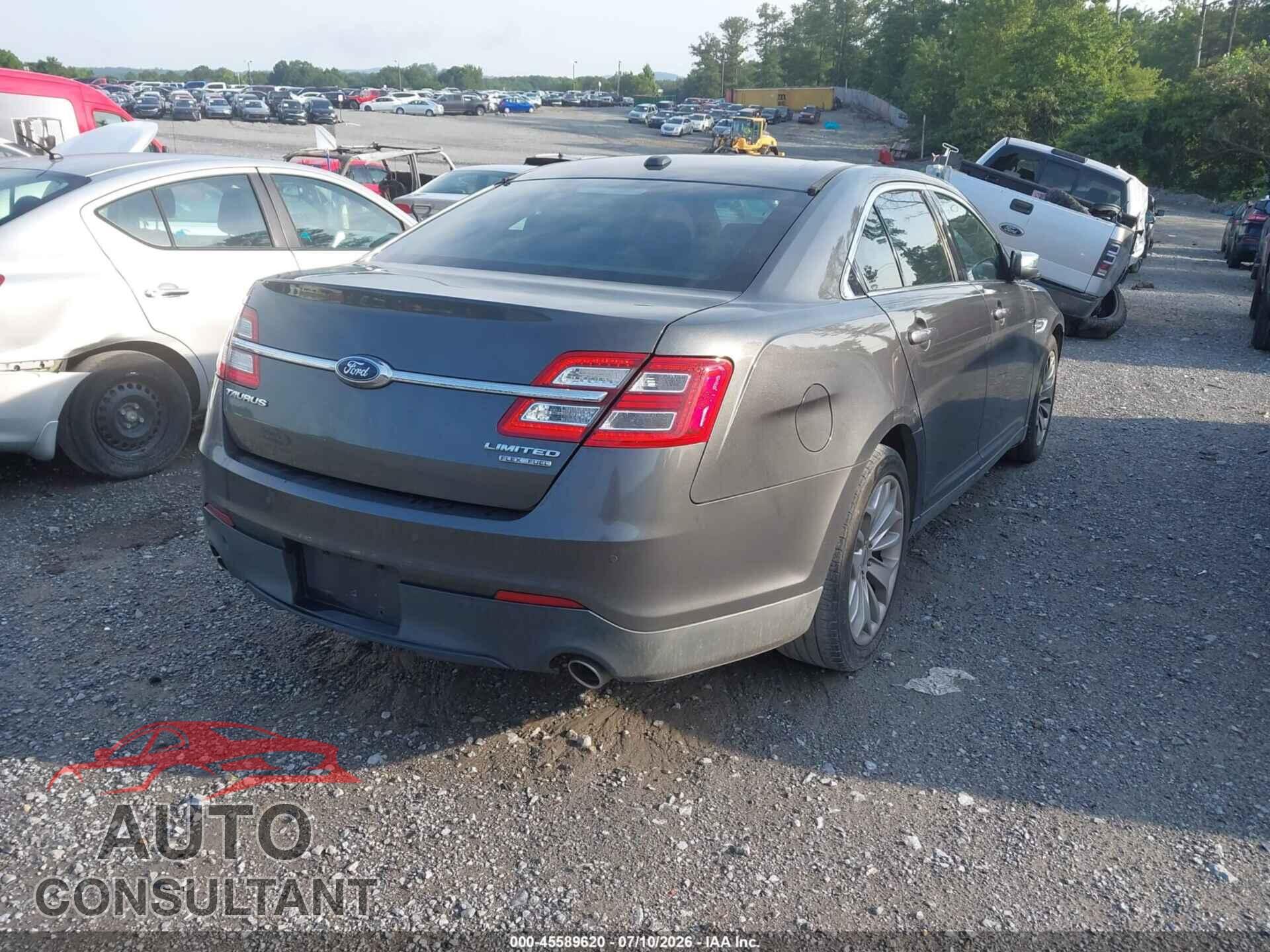 FORD TAURUS 2017 - 1FAHP2F82HG104036