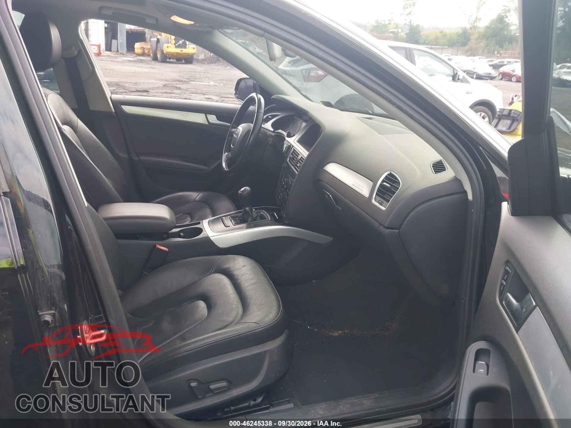 AUDI A4 2012 - WAUDFAFL1CN002237