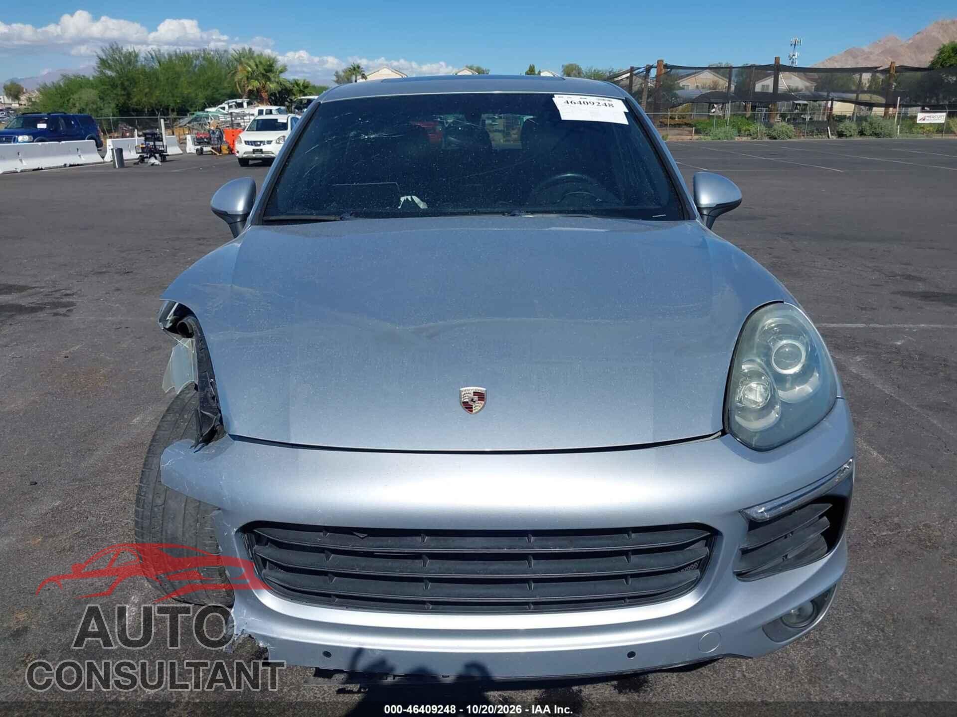 PORSCHE CAYENNE 2016 - WP1AA2A25GKA10470