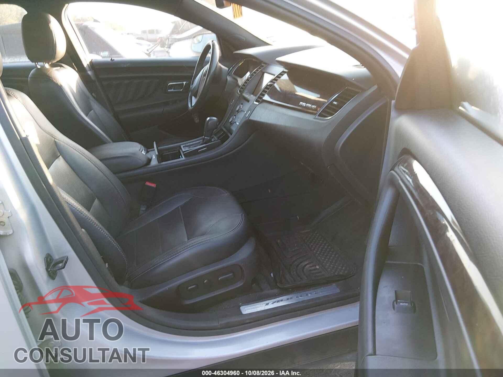FORD TAURUS 2015 - 1FAHP2F86FG130233