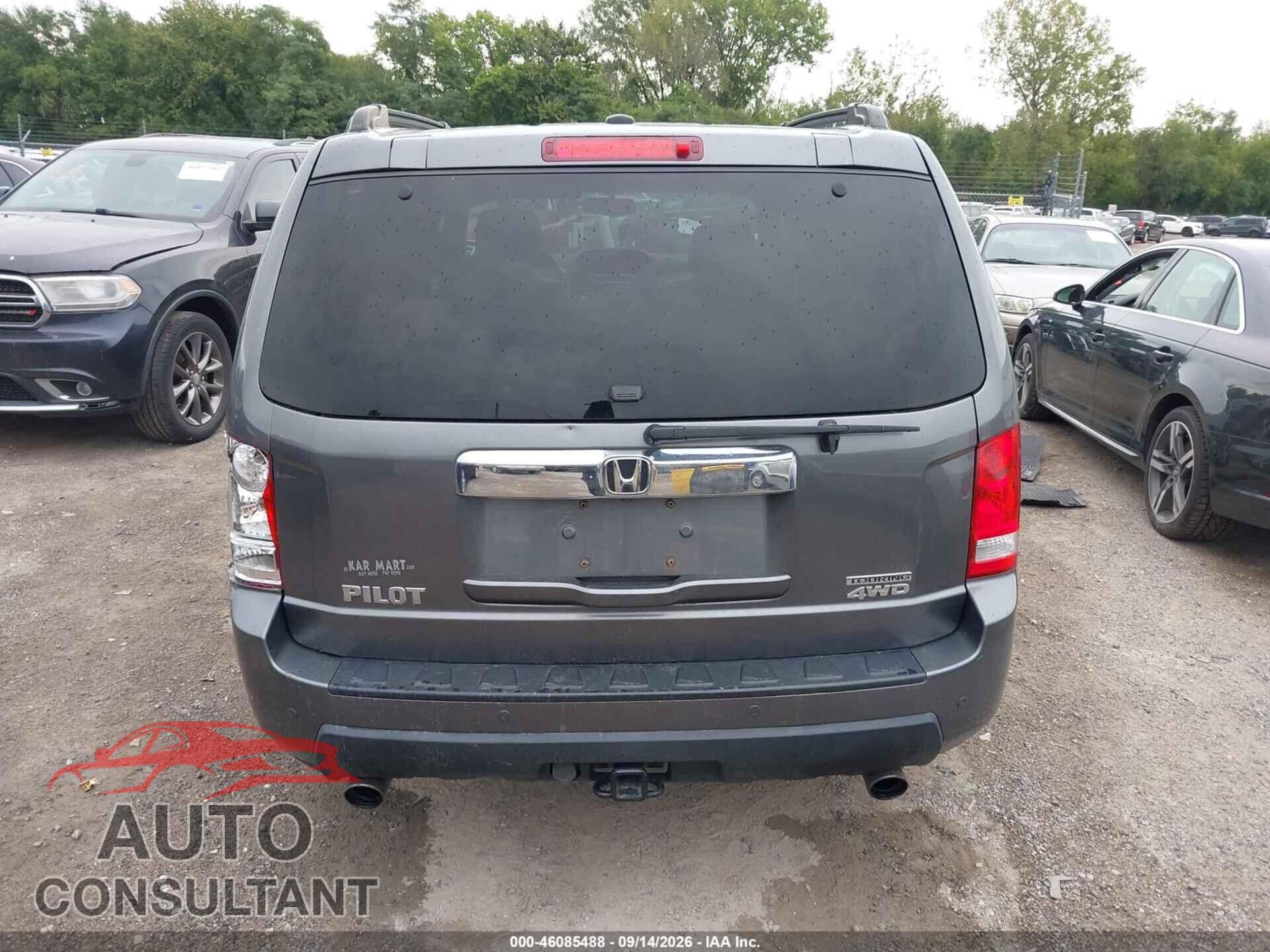 HONDA PILOT 2011 - 5FNYF4H98BB074640