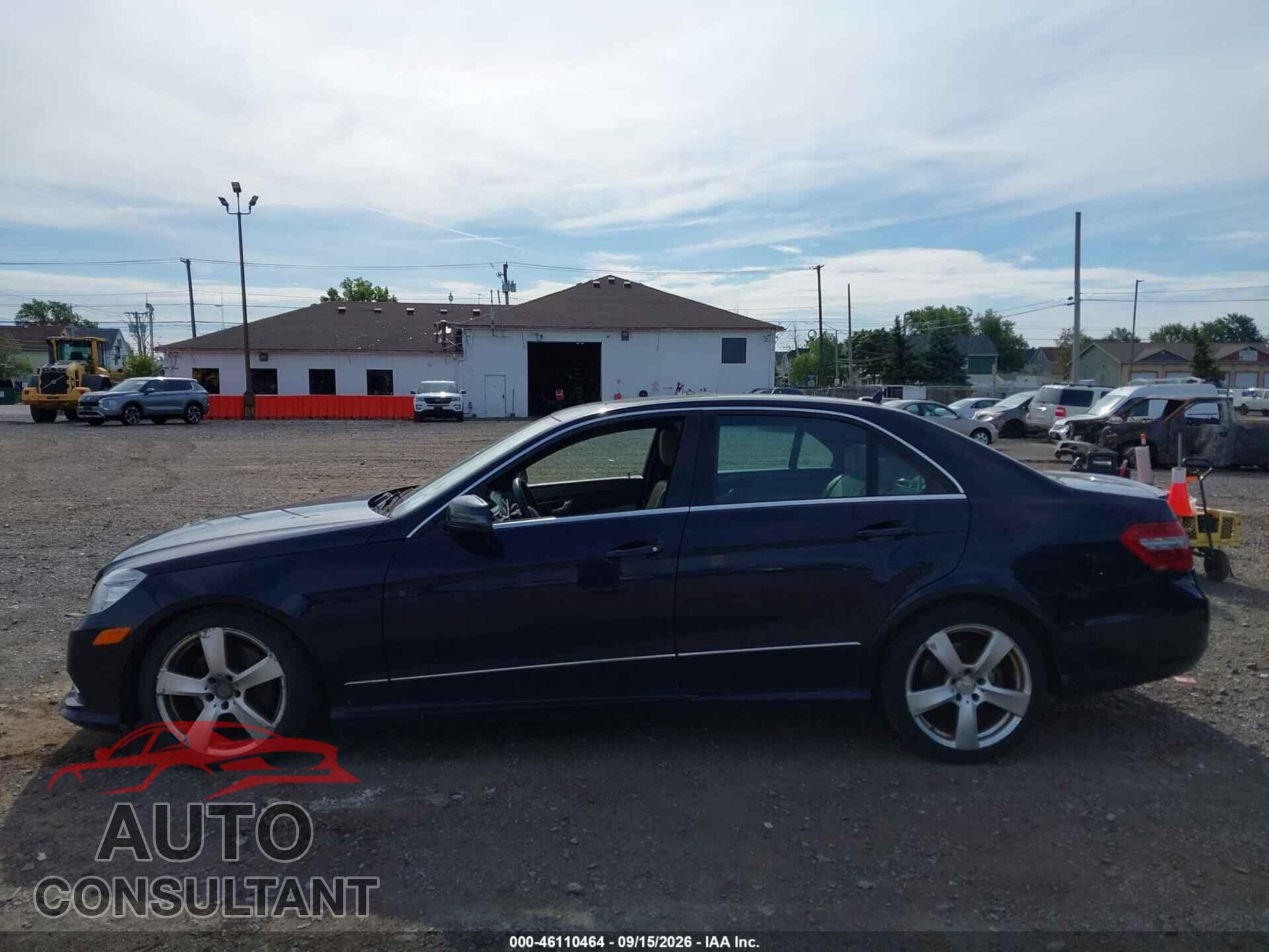 MERCEDES-BENZ E 350 2011 - WDDHF8HB4BA457984
