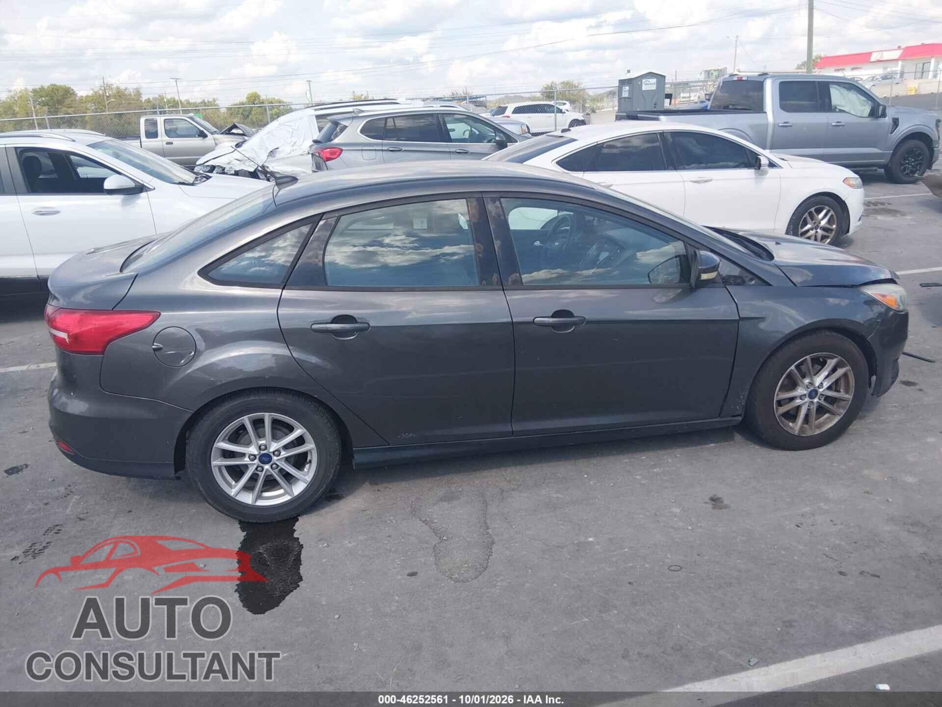 FORD FOCUS 2015 - 1FADP3F2XFL367489