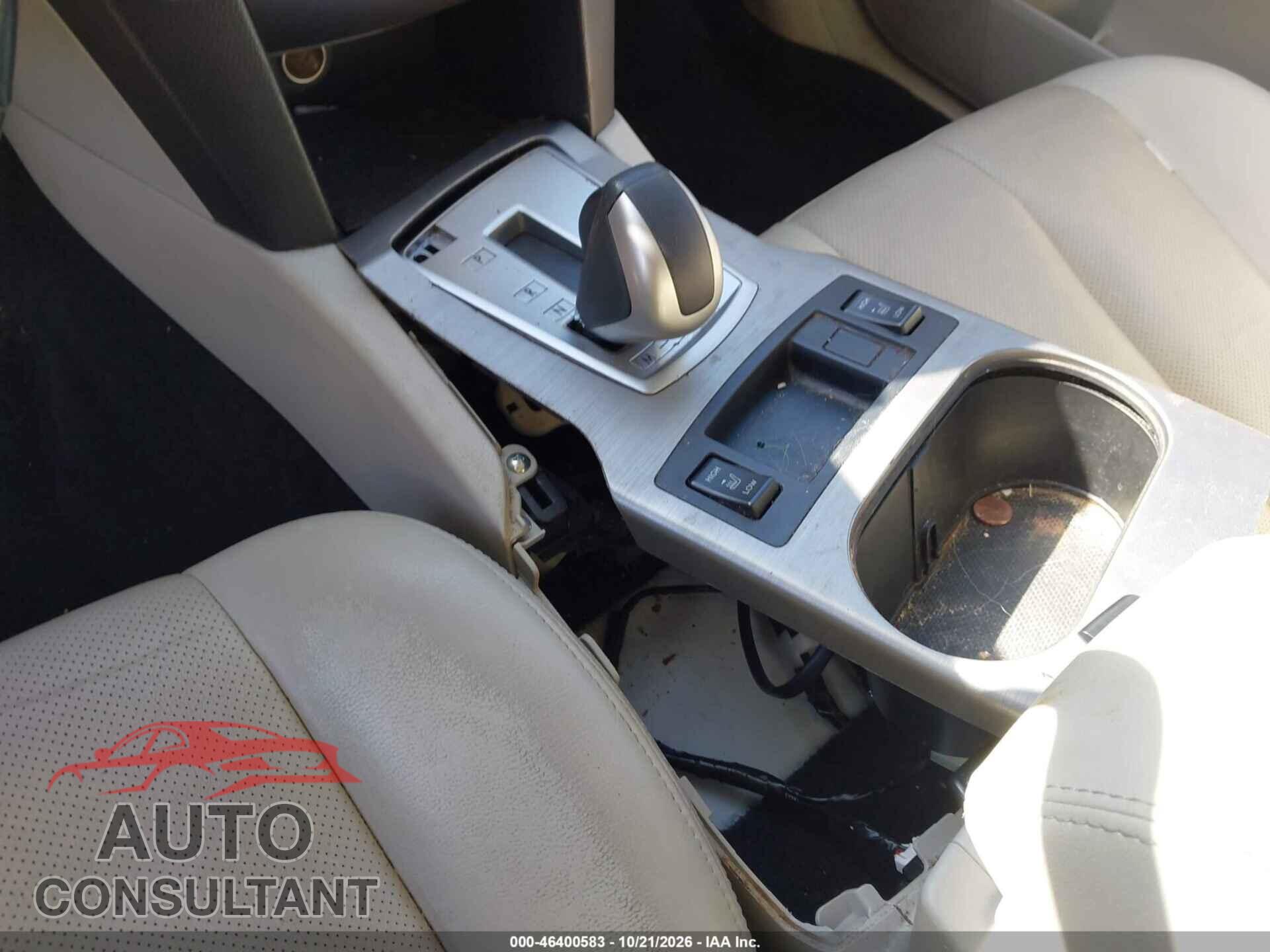 SUBARU OUTBACK 2011 - 4S4BRBKC8B3380736