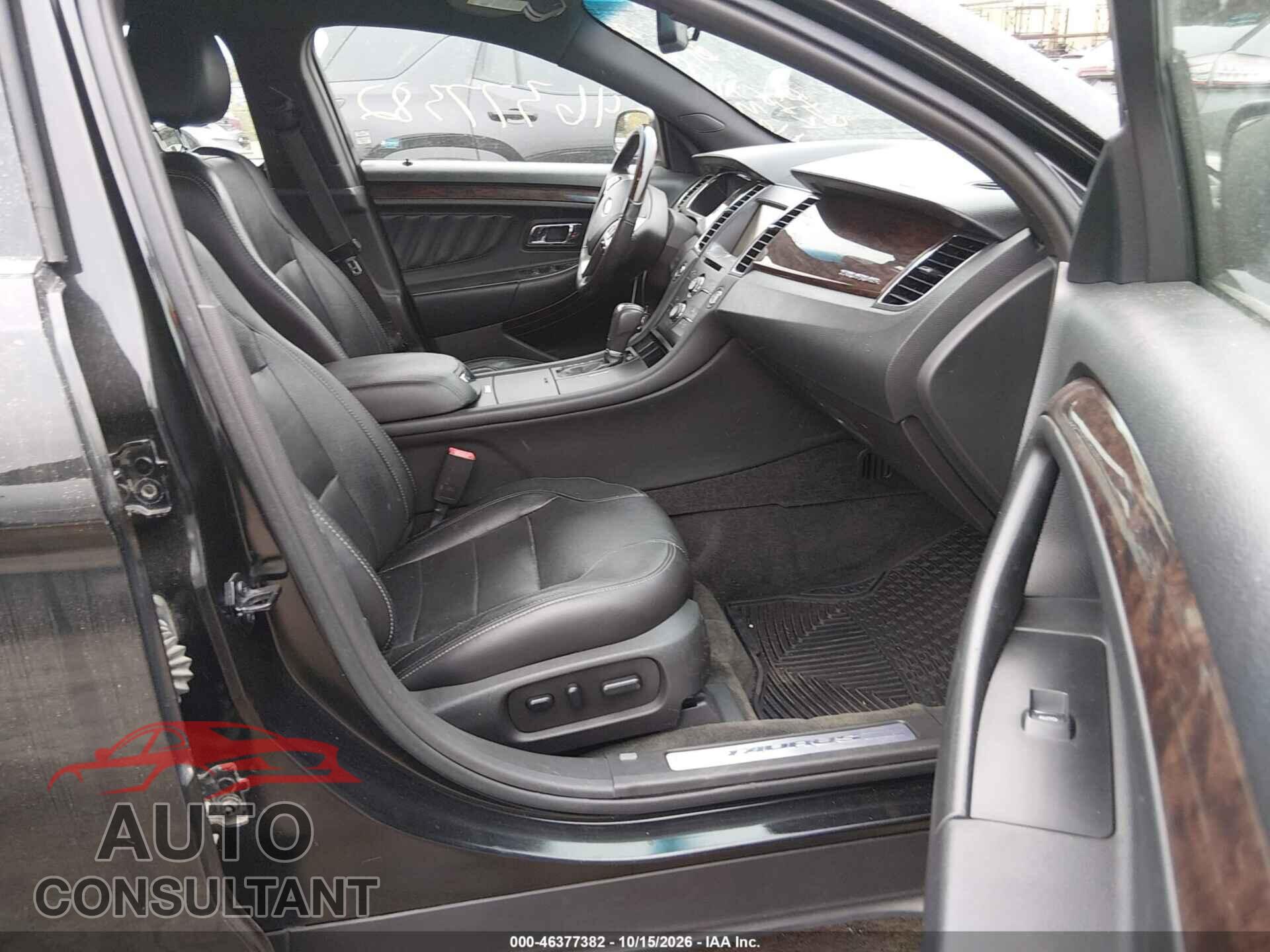 FORD TAURUS 2015 - 1FAHP2F85FG171758