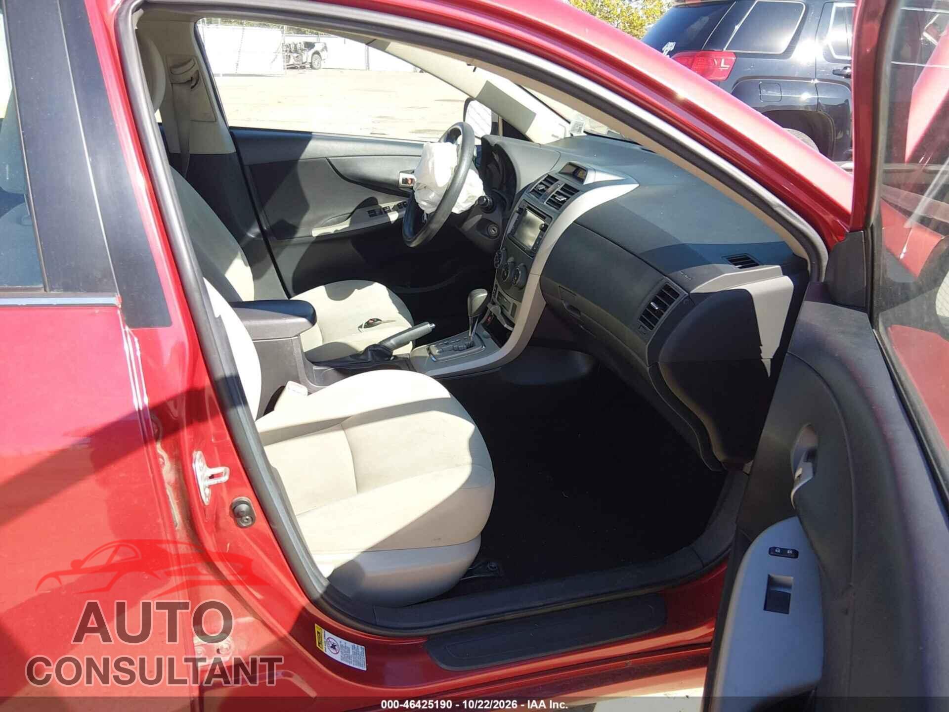 TOYOTA COROLLA 2013 - 2T1BU4EE3DC978366