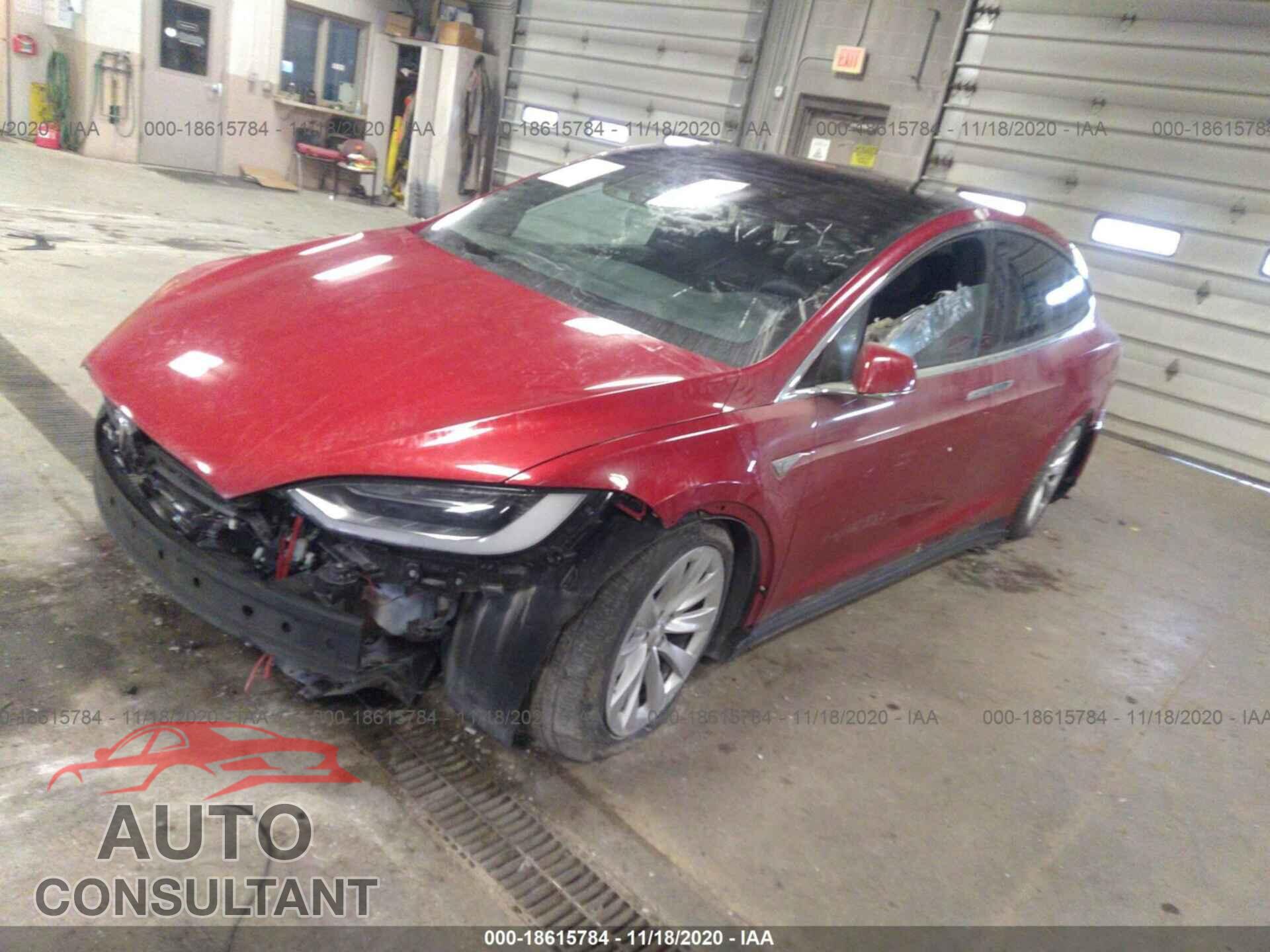 TESLA MODEL X 2016 - 5YJXCBE21GF006123