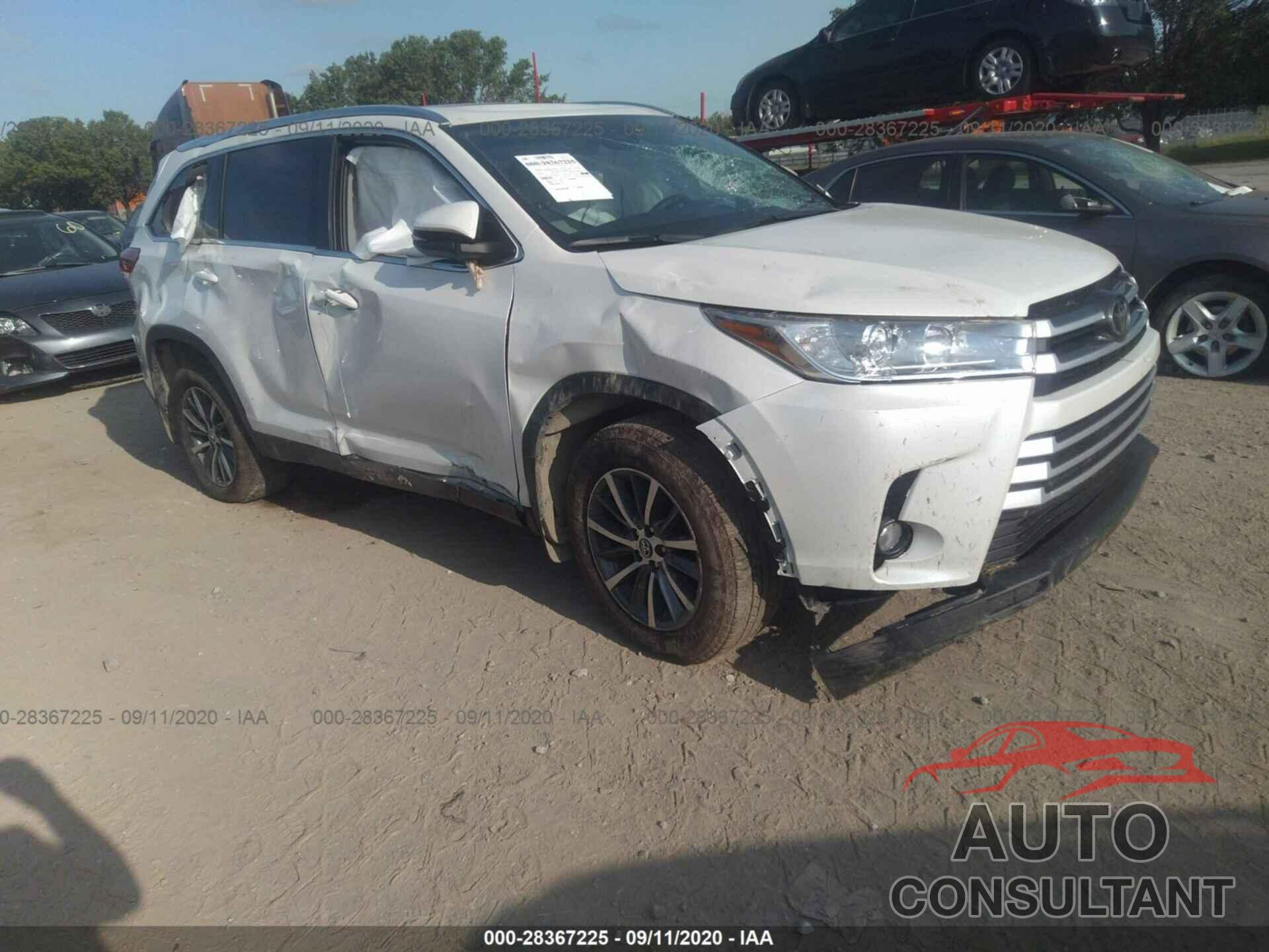 TOYOTA HIGHLANDER 2019 - 5TDJZRFH2KS623583