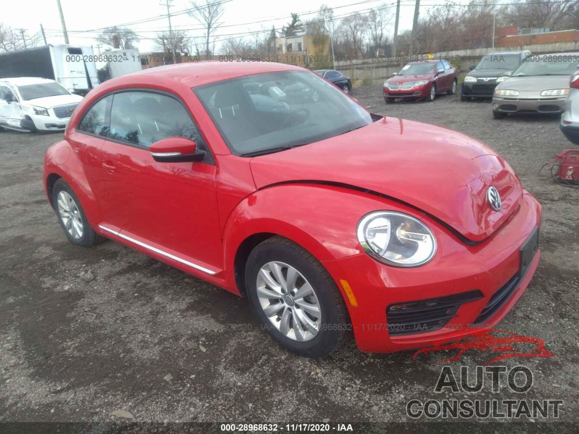 VOLKSWAGEN BEETLE 2019 - 3VWFD7AT6KM708203
