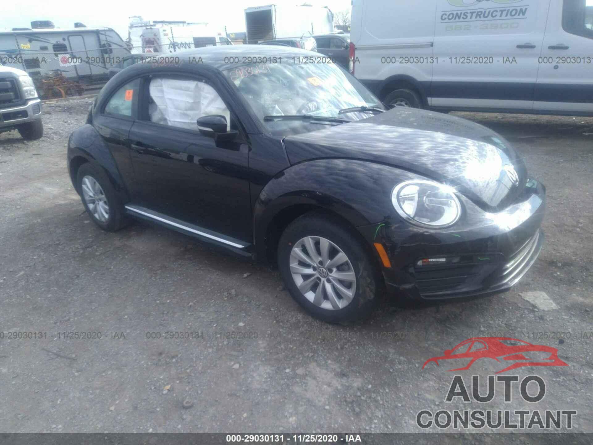 VOLKSWAGEN BEETLE 2019 - 3VWFD7AT7KM710669