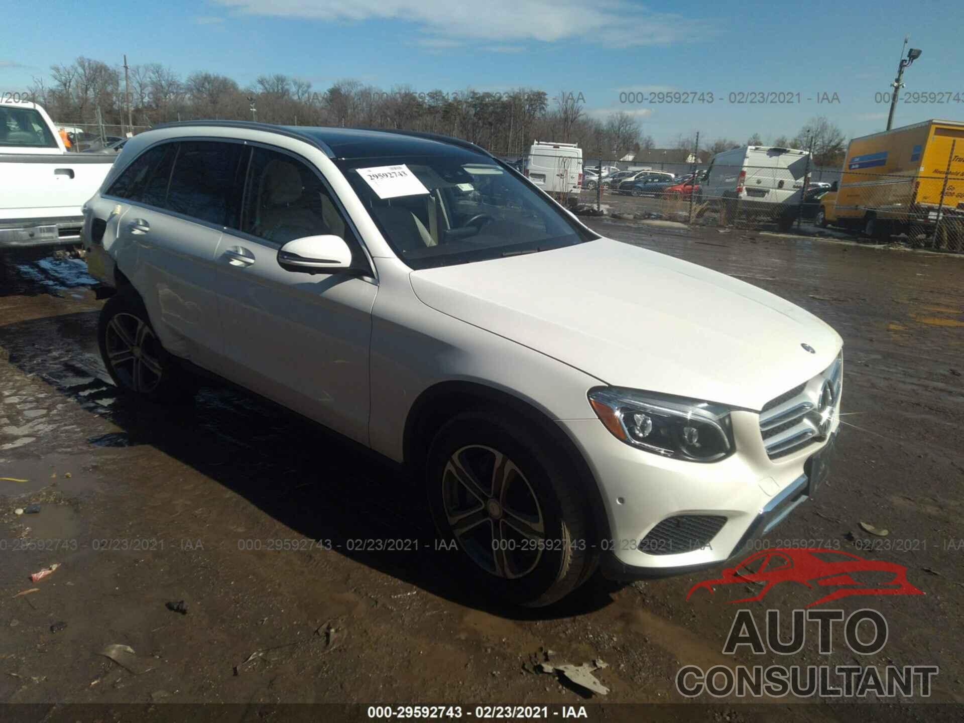 MERCEDES-BENZ GLC 2016 - WDC0G4KB7GF114032