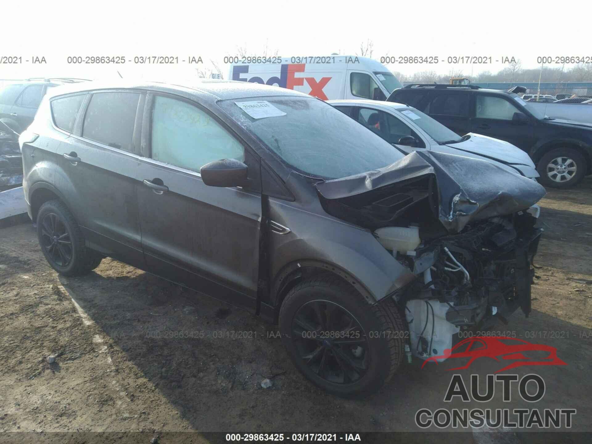 FORD ESCAPE 2017 - 1FMCU0GD2HUB14902