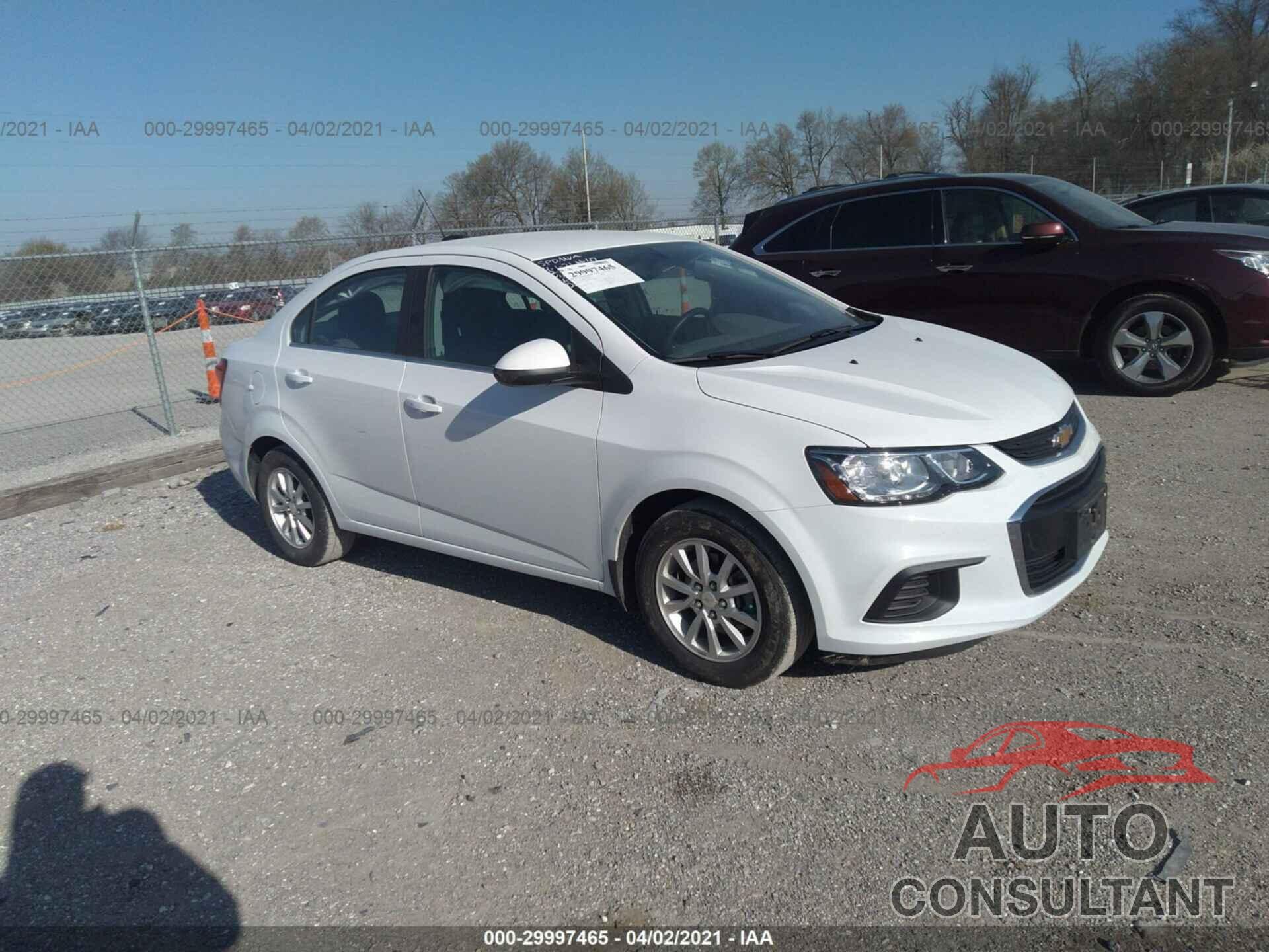 CHEVROLET SONIC 2019 - 1G1JD5SB9K4150665