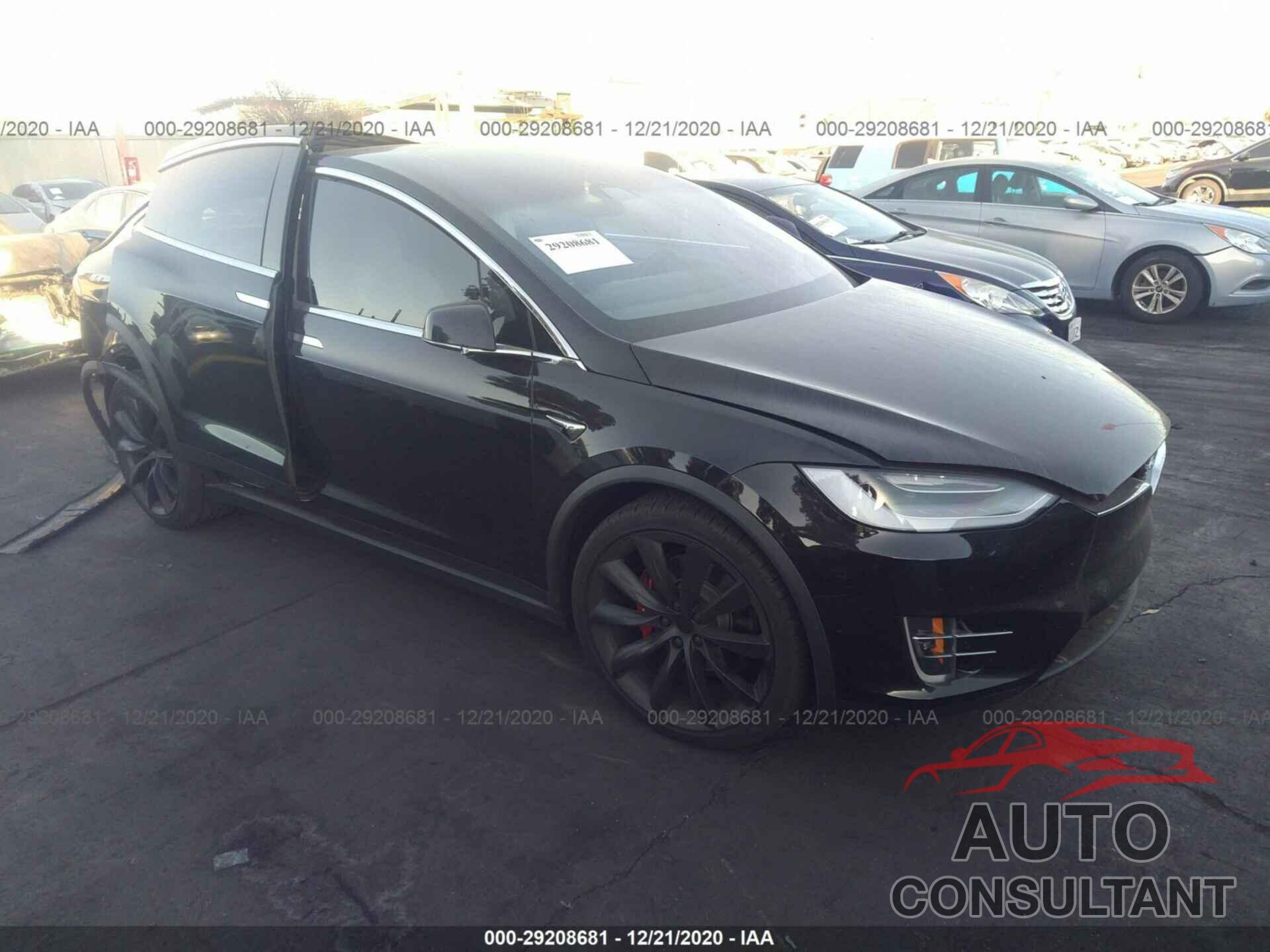 TESLA MODEL X 2020 - 5YJXCBE45LF243922