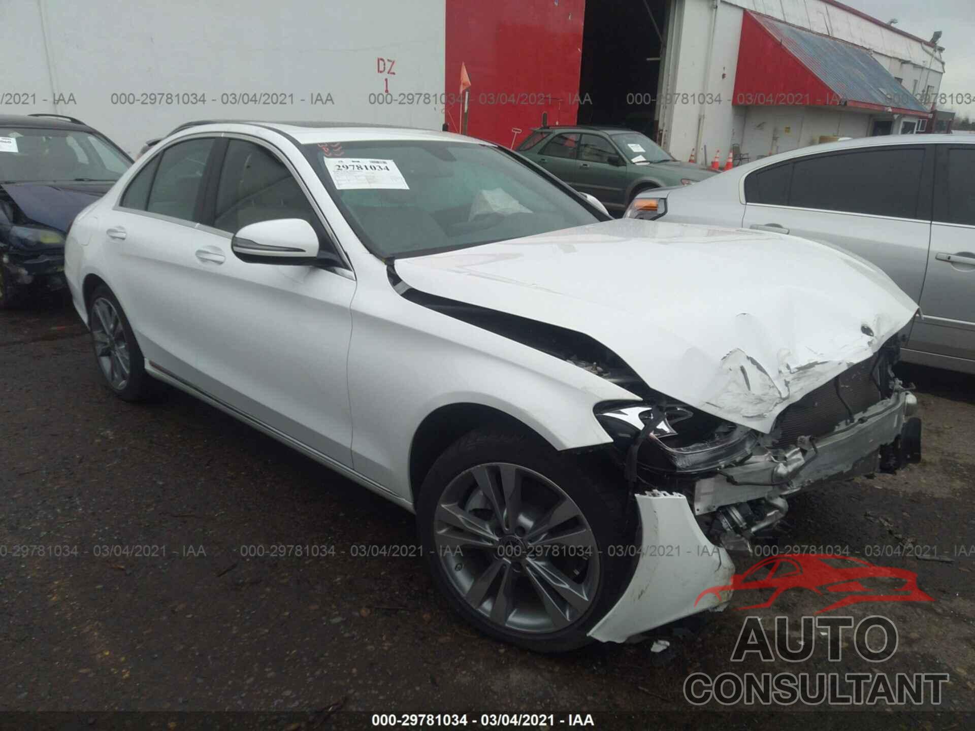 MERCEDES-BENZ C-CLASS 2018 - 55SWF4KB2JU259735