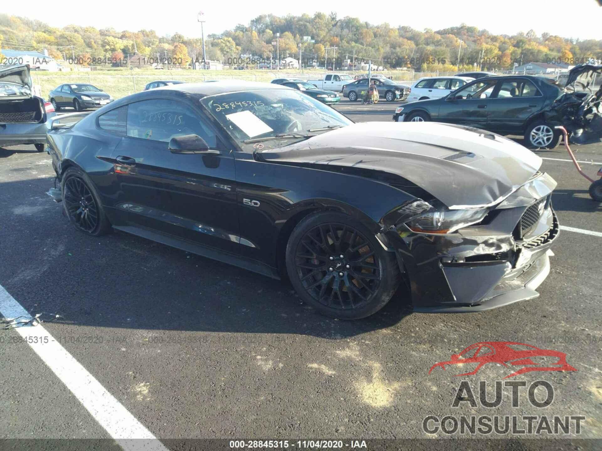 FORD MUSTANG 2018 - 1FA6P8CF6J5104443