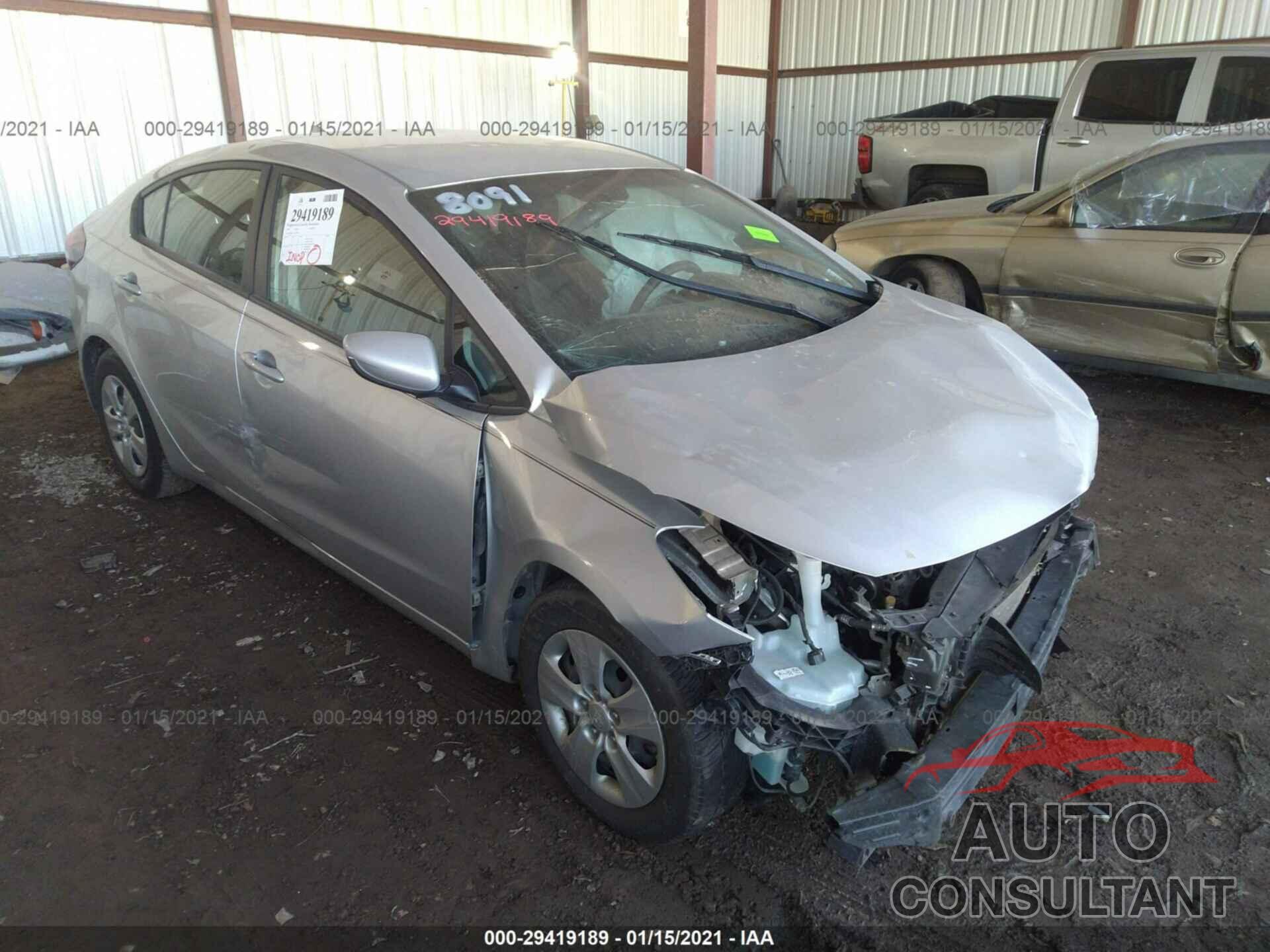 KIA FORTE 2018 - 3KPFK4A73JE170630
