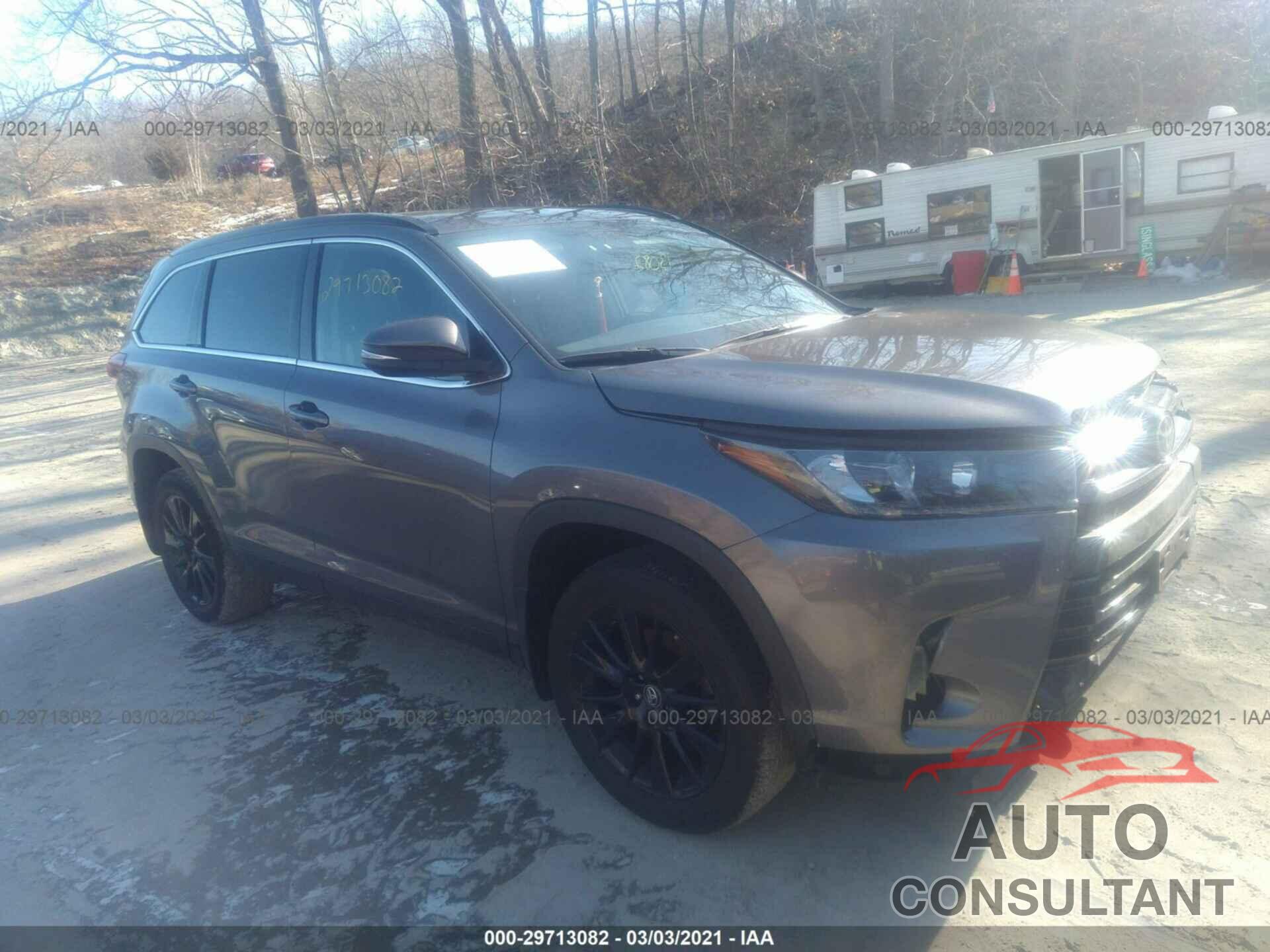 TOYOTA HIGHLANDER 2019 - 5TDJZRFH1KS614941