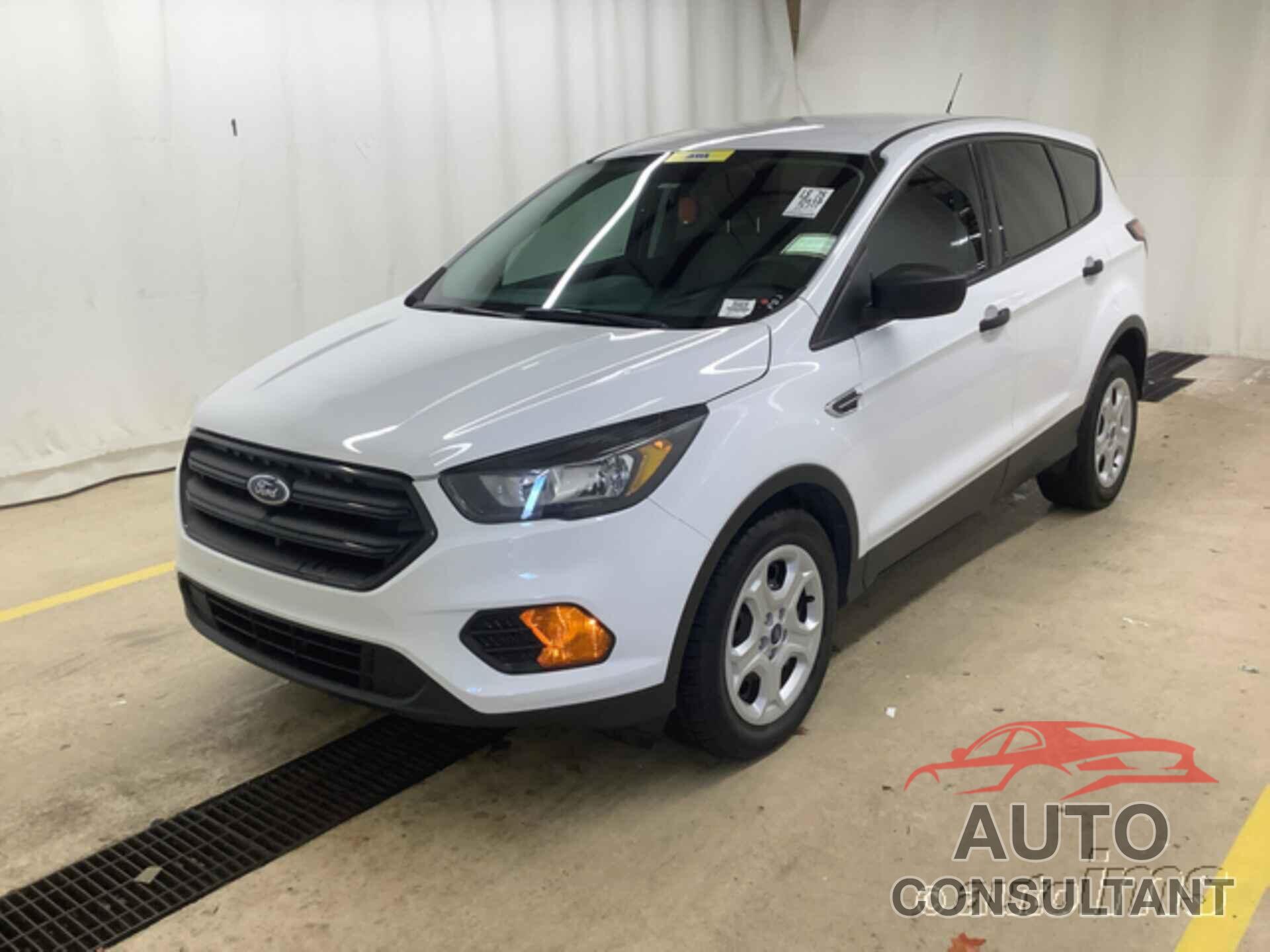 FORD ESCAPE 2018 - 1FMCU0F76JUA78603