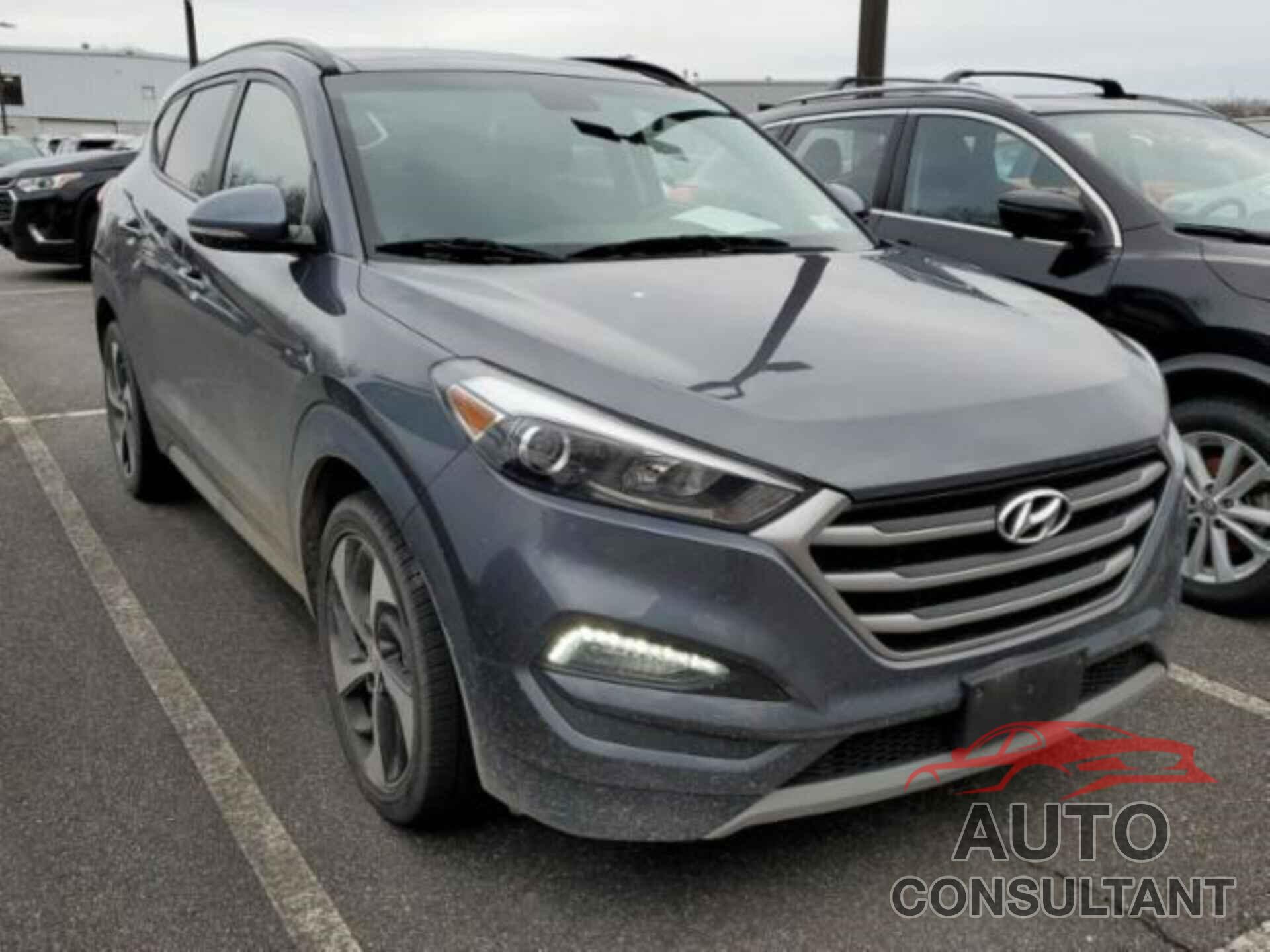 HYUNDAI TUCSON 2018 - KM8J3CA26JU644721