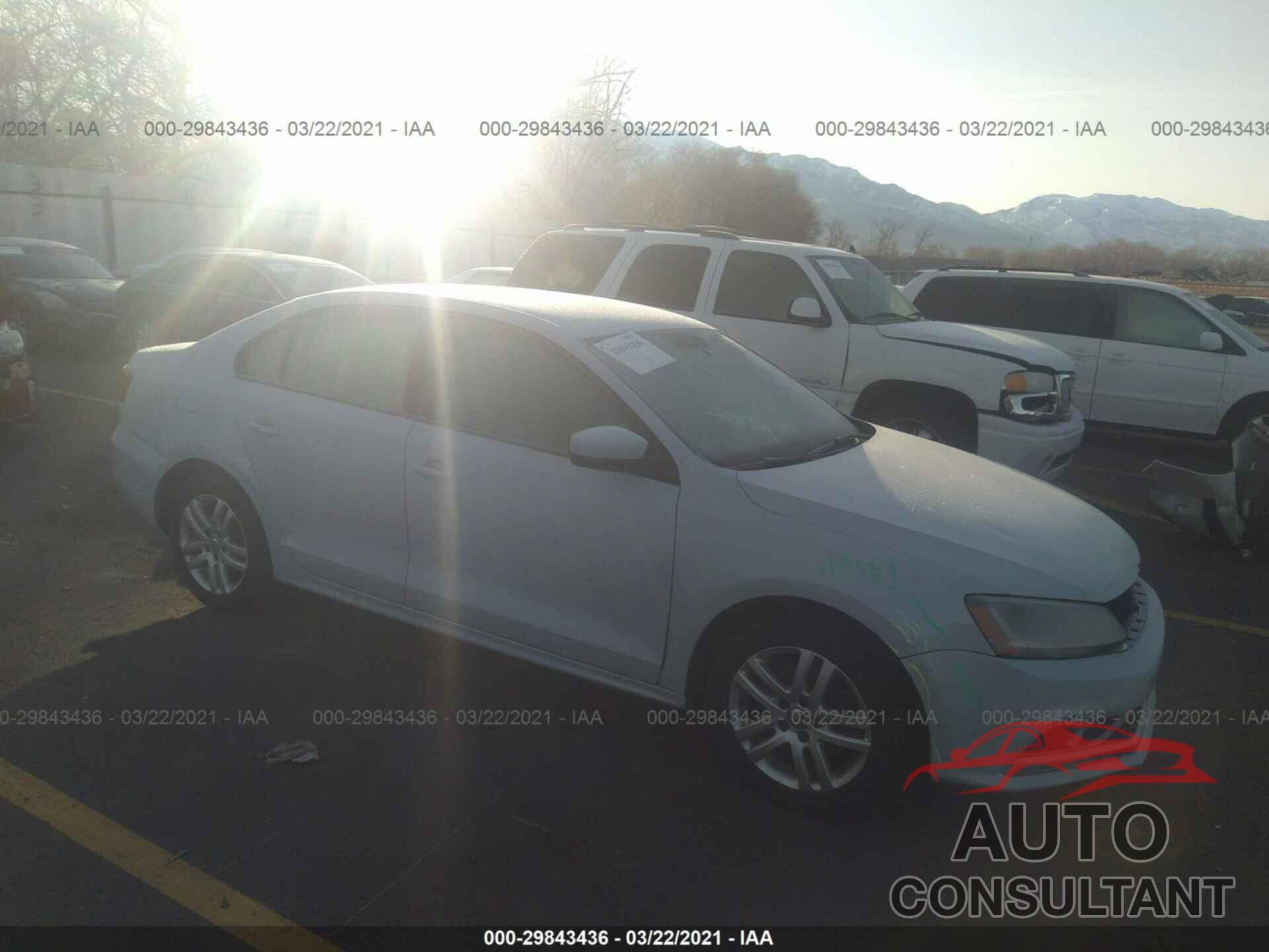 VOLKSWAGEN JETTA 2018 - 3VW167AJ0JM221435