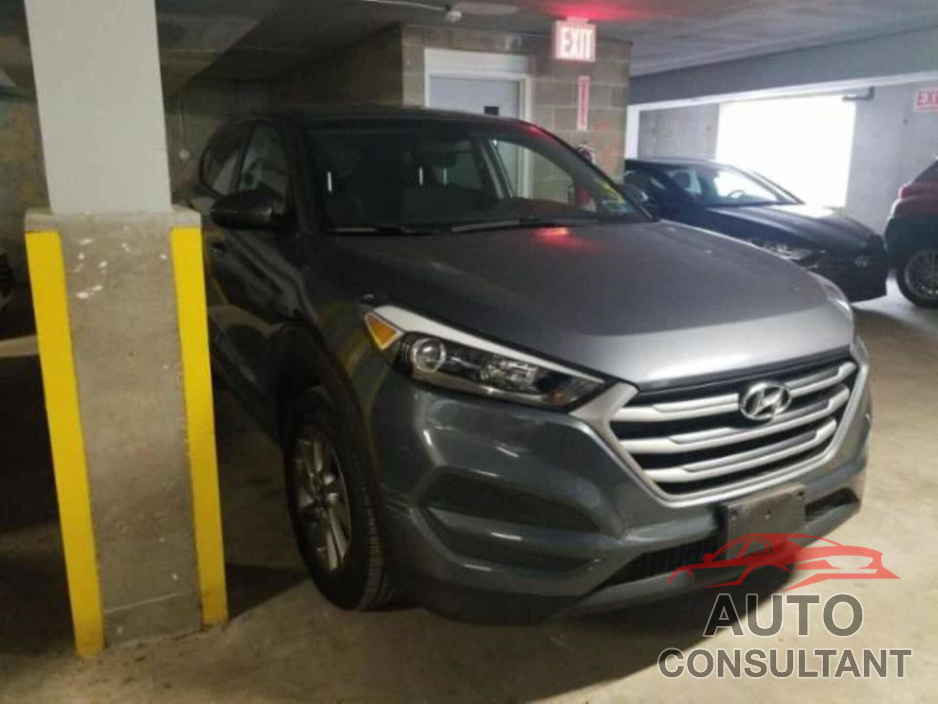 HYUNDAI TUCSON 2018 - KM8J2CA46JU629124