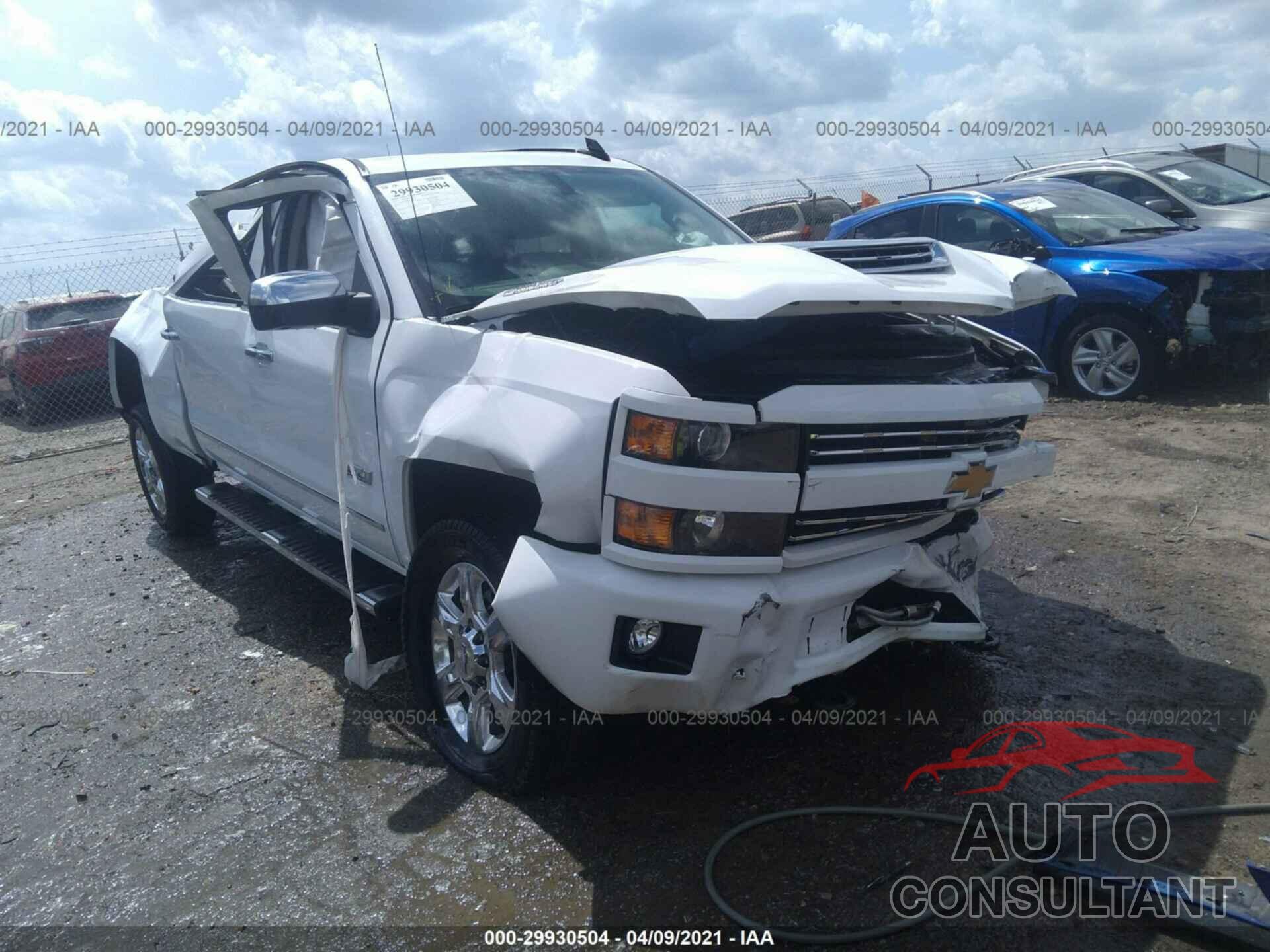 CHEVROLET SILVERADO 2500HD 2018 - 1GC1KWEY1JF274094