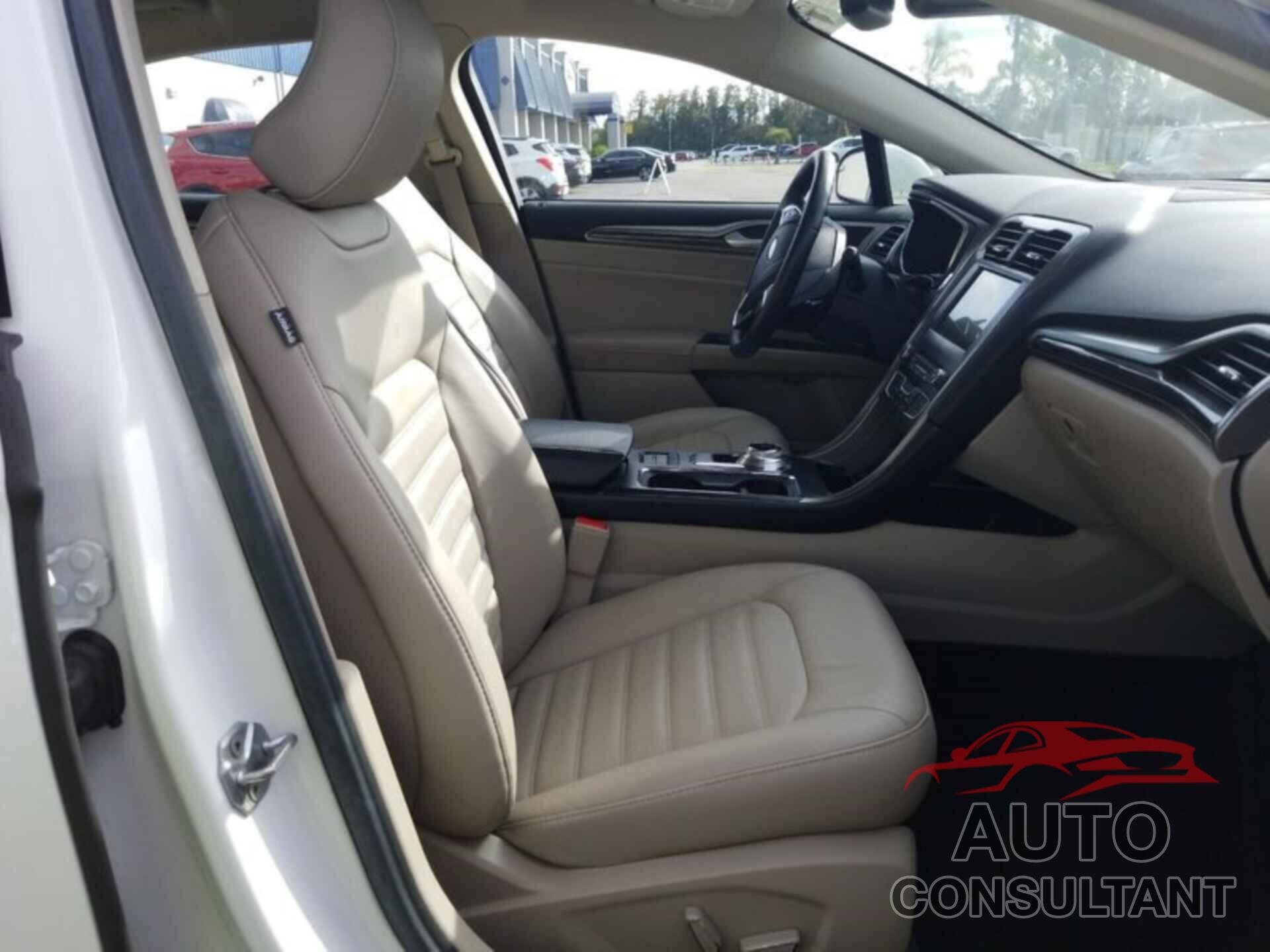 FORD FUSION 2017 - 3FA6P0HD5HR237727