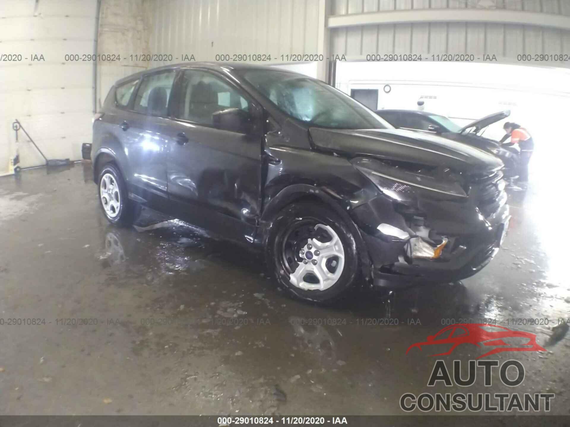 FORD ESCAPE 2018 - 1FMCU0F77JUD30004