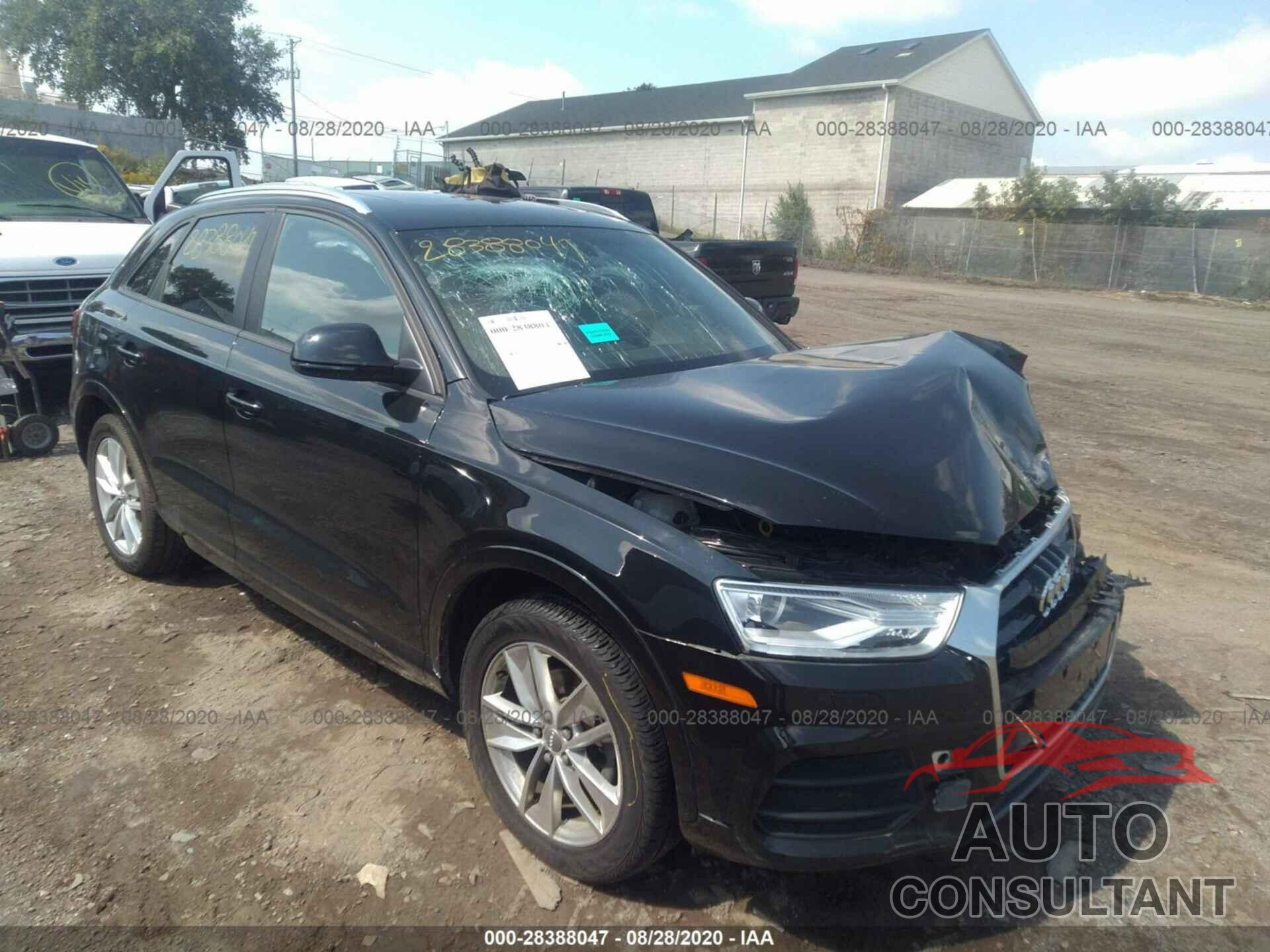 AUDI Q3 2017 - WA1ECCFS9HR000815