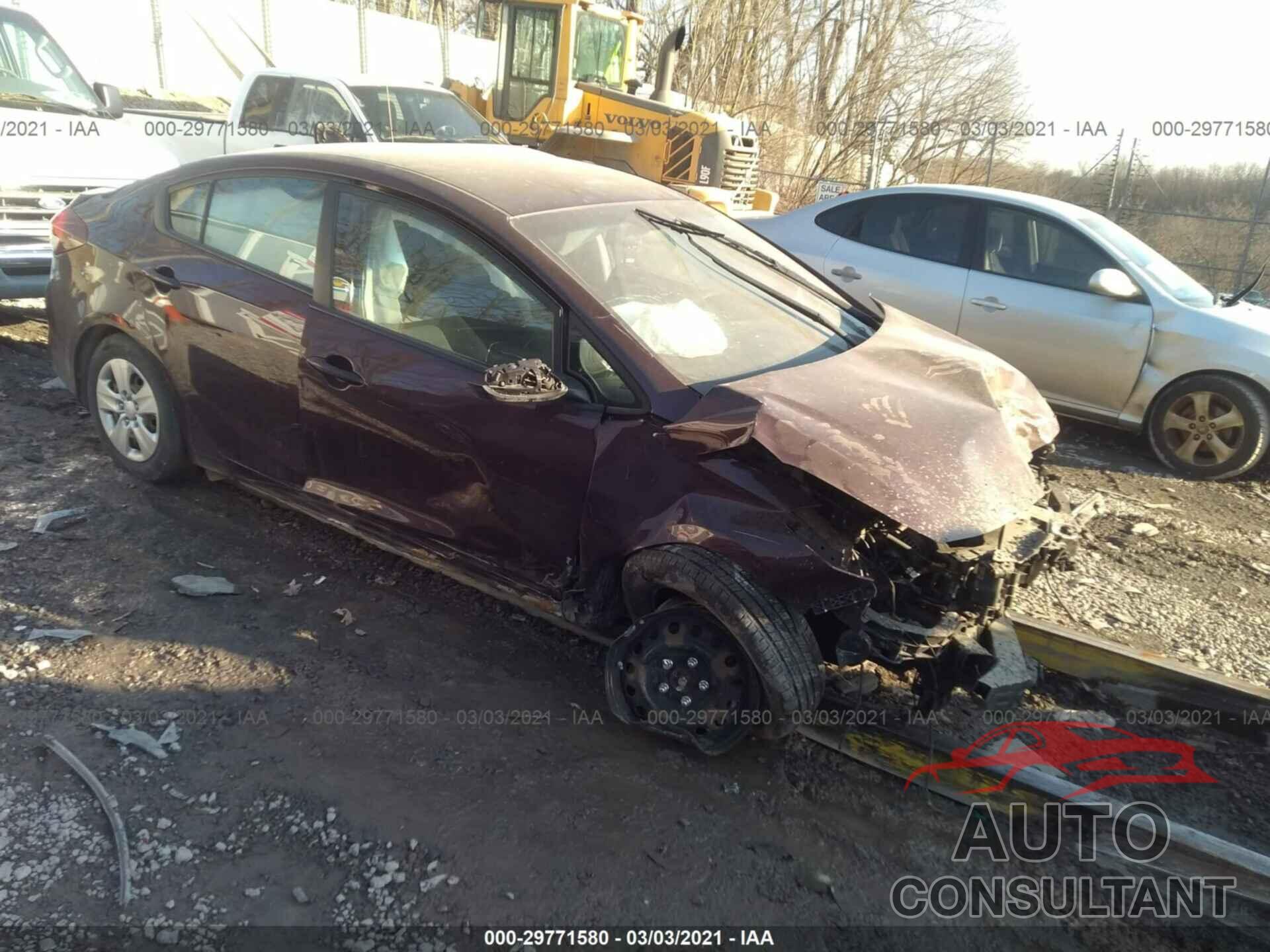 KIA FORTE 2017 - 3KPFK4A77HE032504