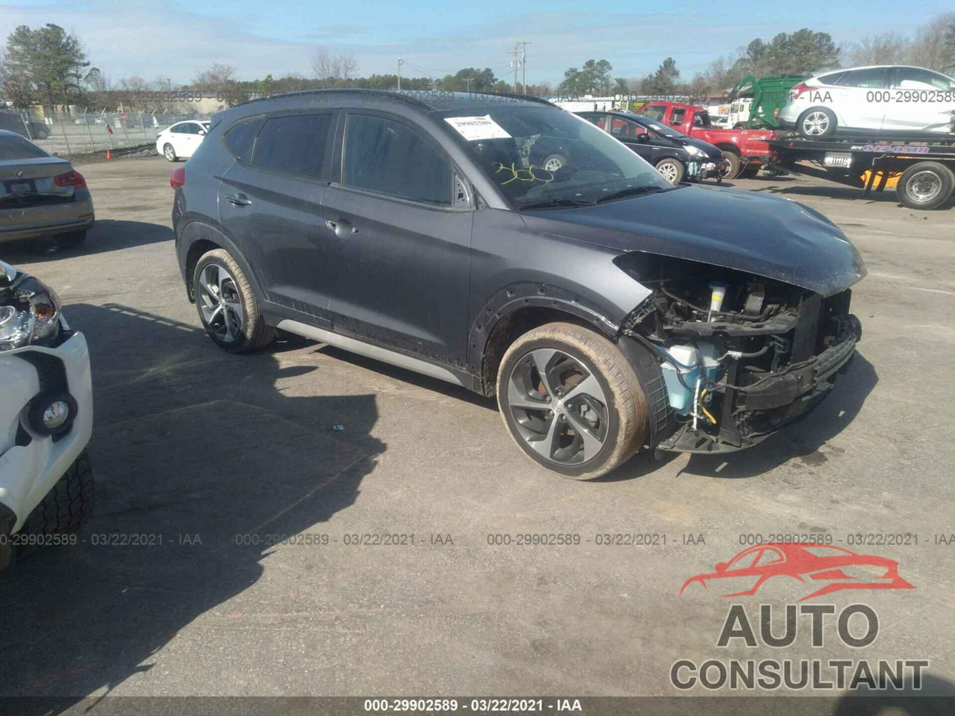 HYUNDAI TUCSON 2017 - KM8J33A22HU375868