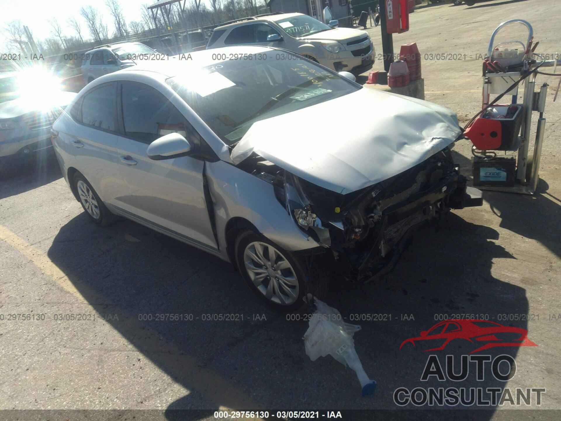 HYUNDAI ACCENT 2018 - 3KPC24A30JE025755