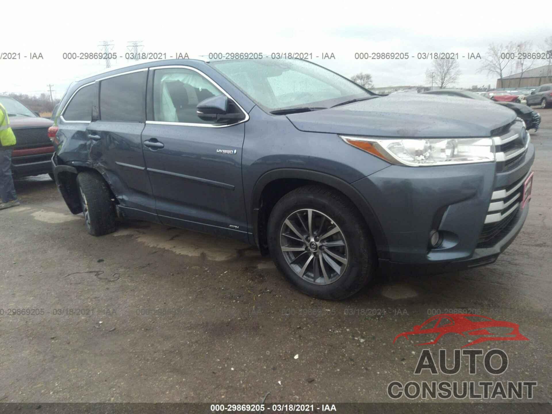TOYOTA HIGHLANDER 2018 - 5TDJGRFHXJS051277